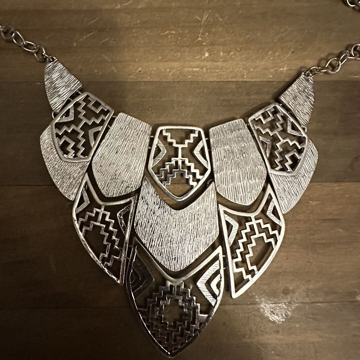 Other Silver tone geometric bib necklace Size ONE SIZE - 4 Thumbnail