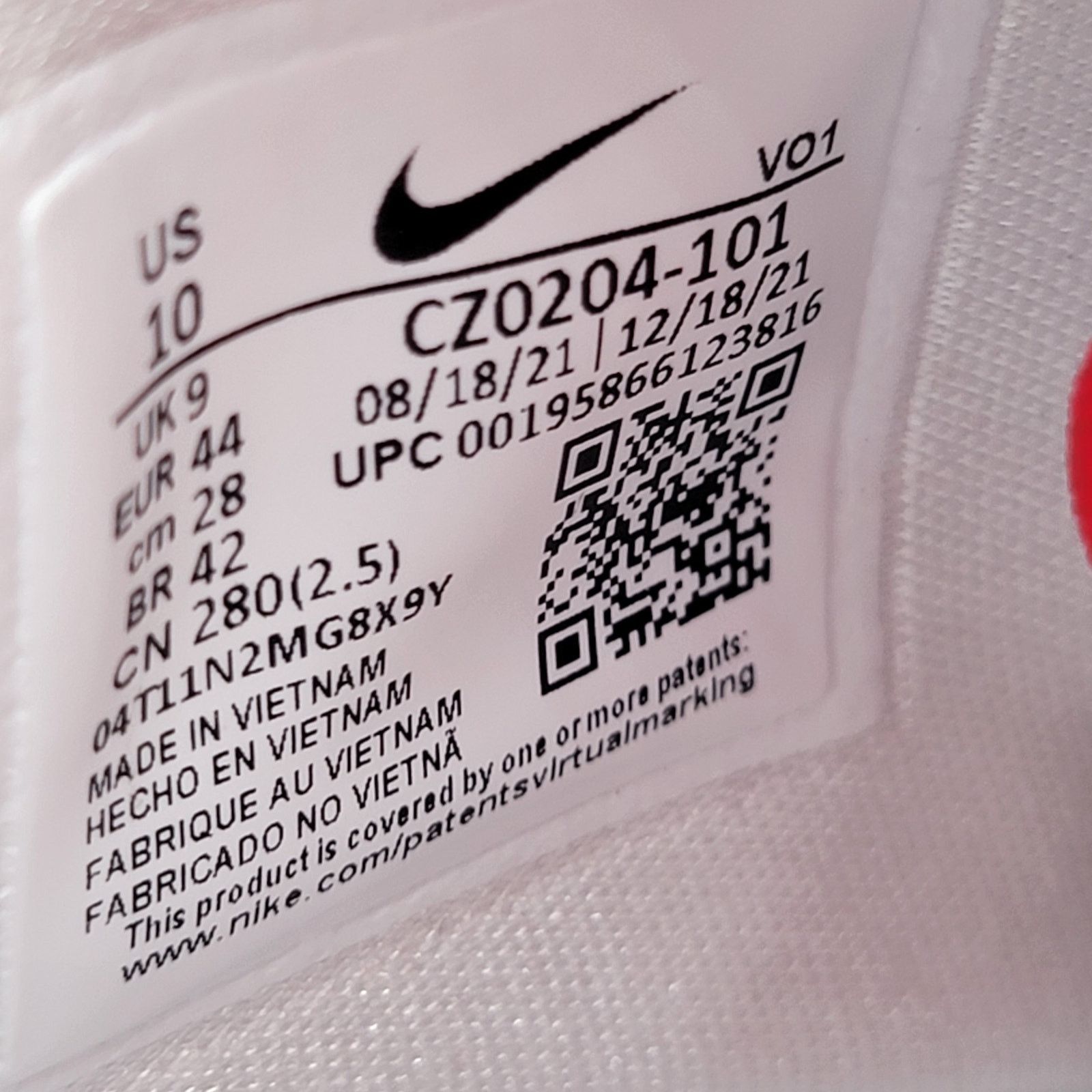 Nike Nike Kyrie Infinity 'Man Machine' Sz 10 CZ0204-101 (115) Size US 10 / EU 43 - 7 Thumbnail
