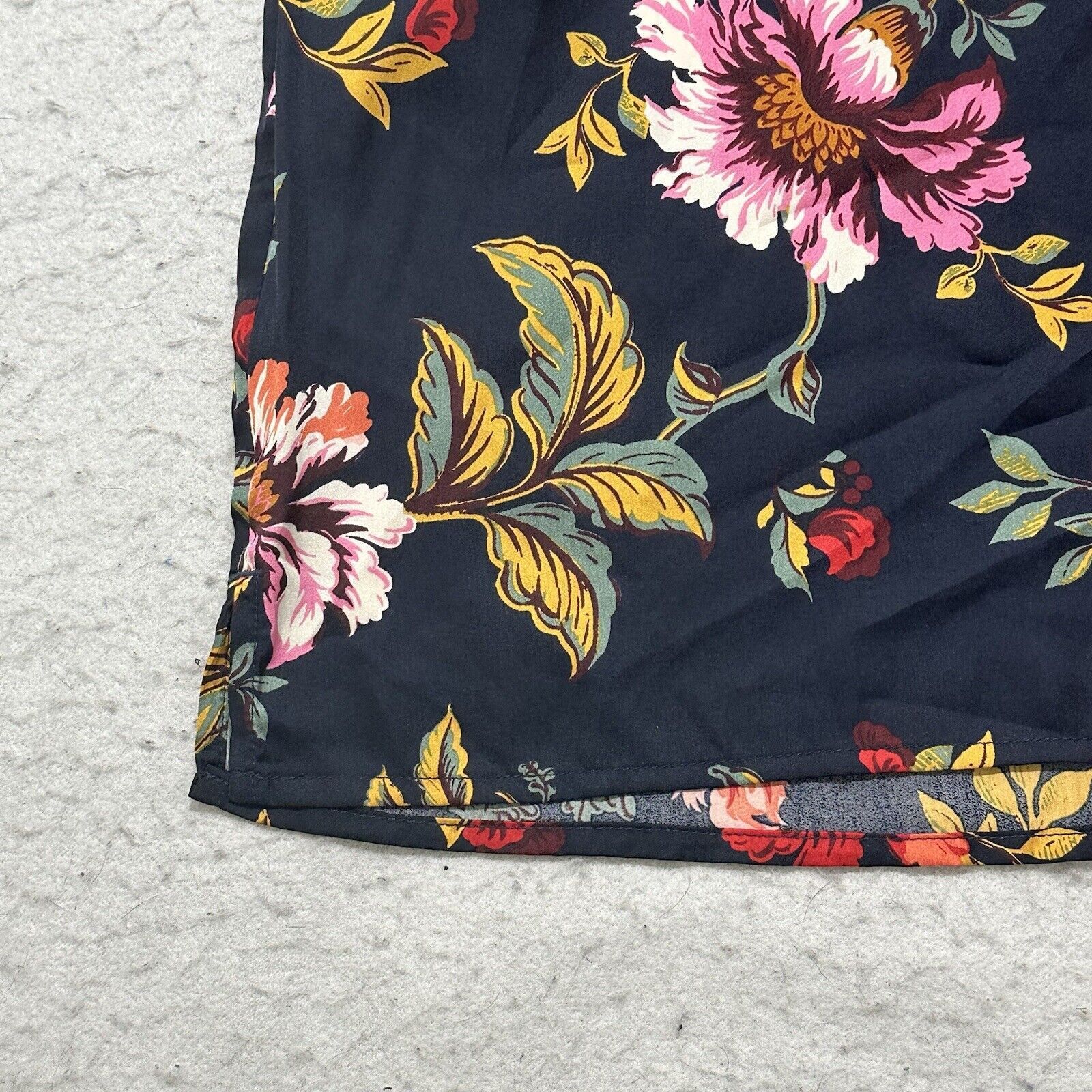 Old Navy Old Navy Small Navy Blue Floral Pajama Tank Top Lightweight Size S / US 4 / IT 40 - 15 Thumbnail