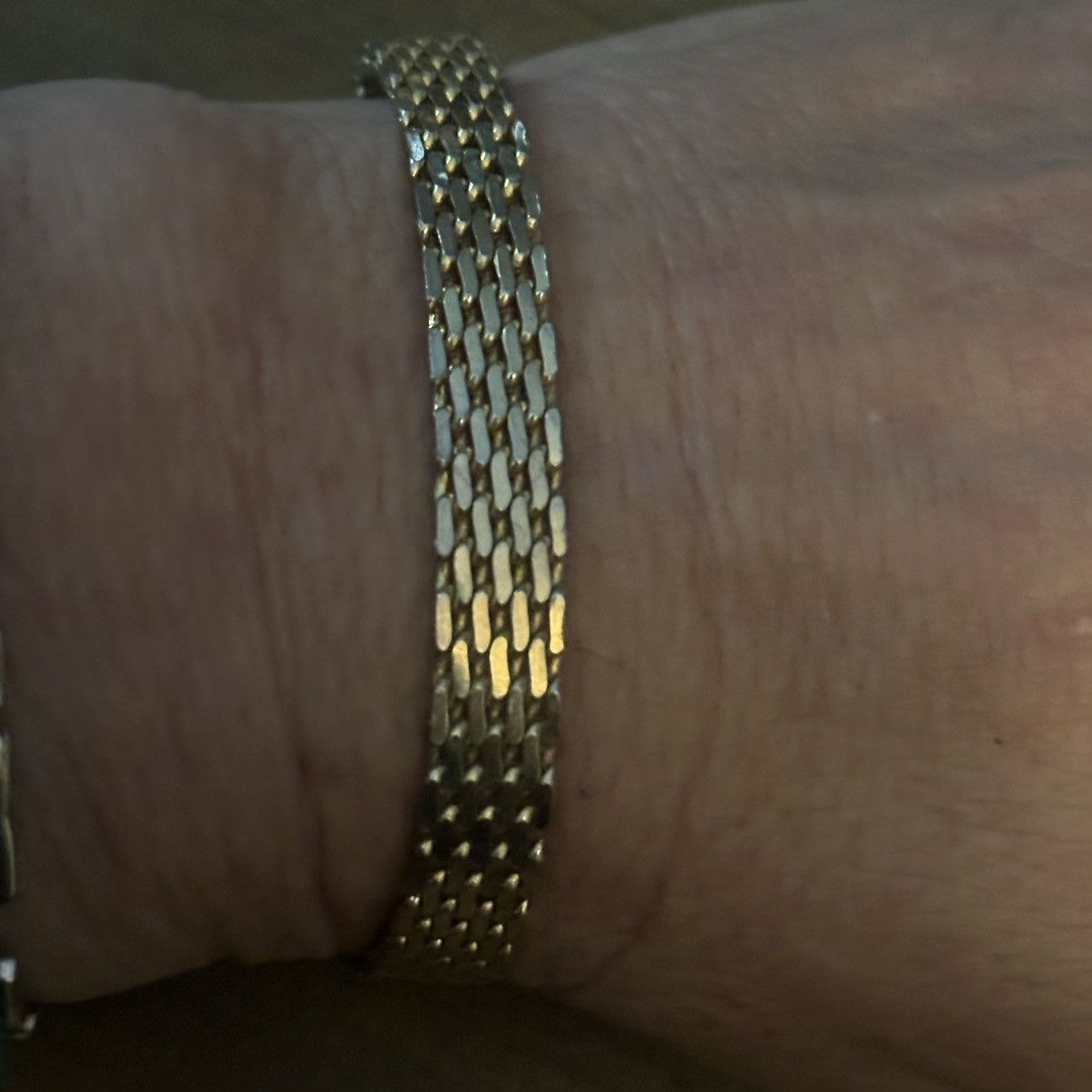 Vintage Vintage gold tone mesh basketweave bracelet Size ONE SIZE - 4 Thumbnail