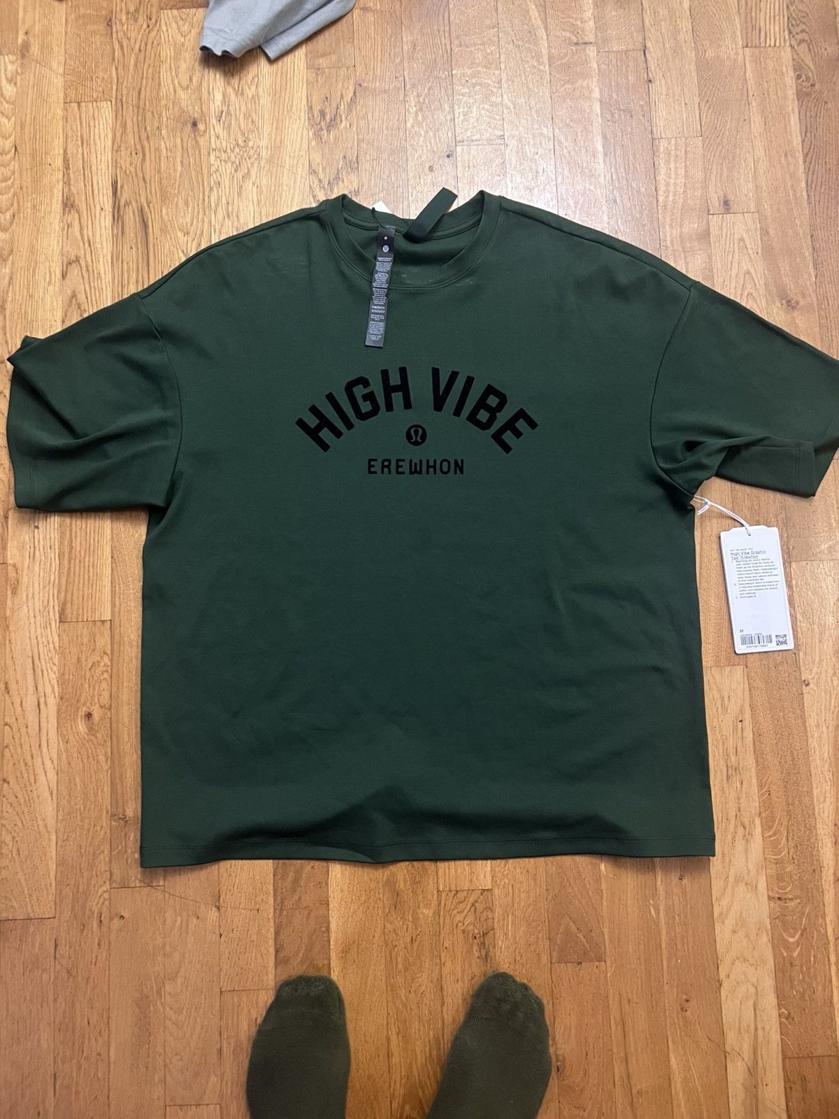 Lululemon Lululemon erewhon collab high vibes green tshirt NWT size m Size US M / EU 48-50 / 2 - 1 Thumbnail