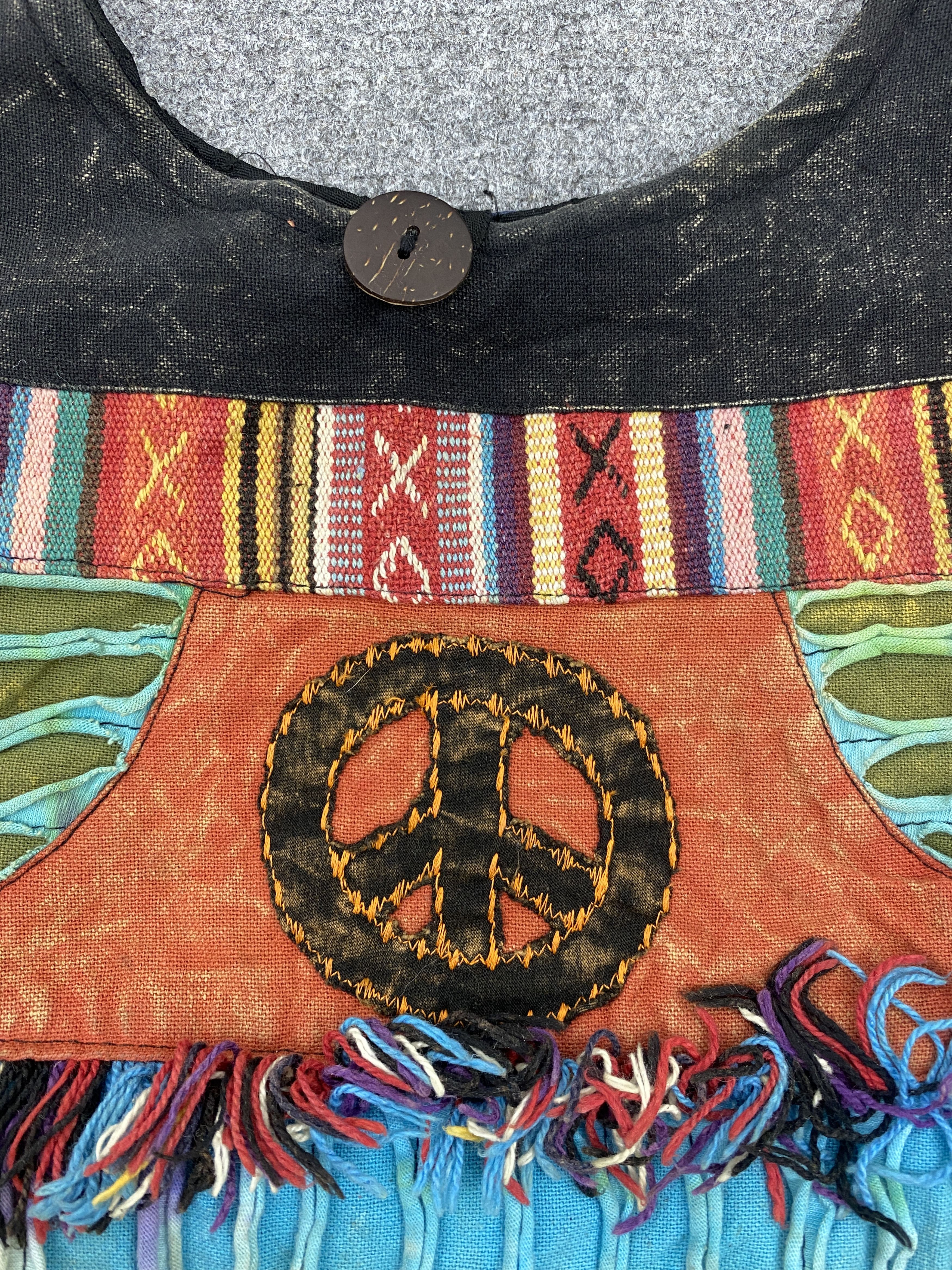 Japanese Brand Vintage Boho Hippies Patchwork Crossbody Sling Bag BG0110 Size ONE SIZE - 4 Thumbnail