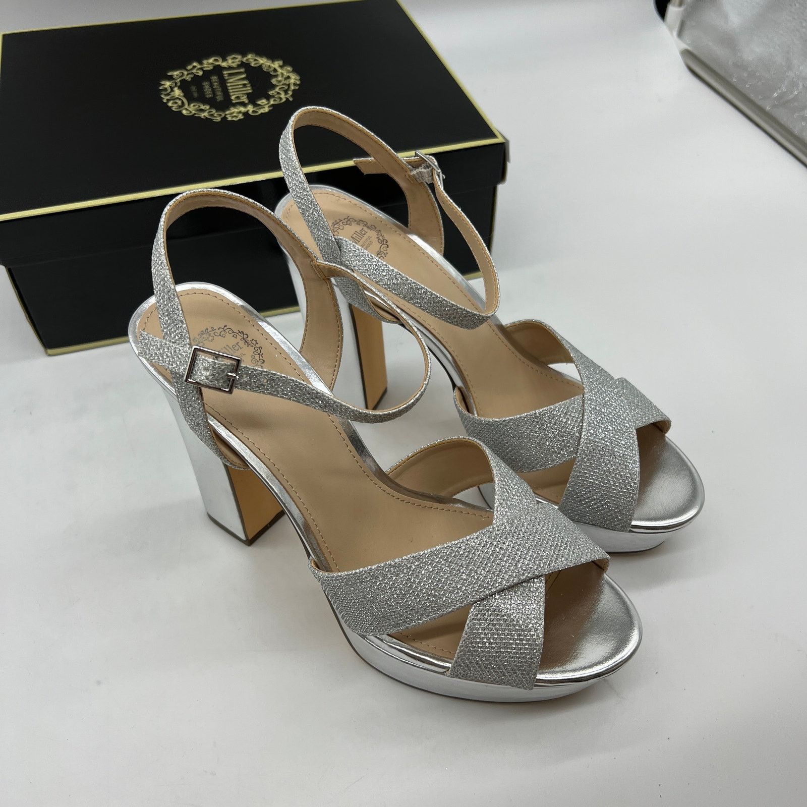 Other I. Miller Womens Samien Heeled Sandals Silver Size US 9 / IT 39 - 4 Thumbnail