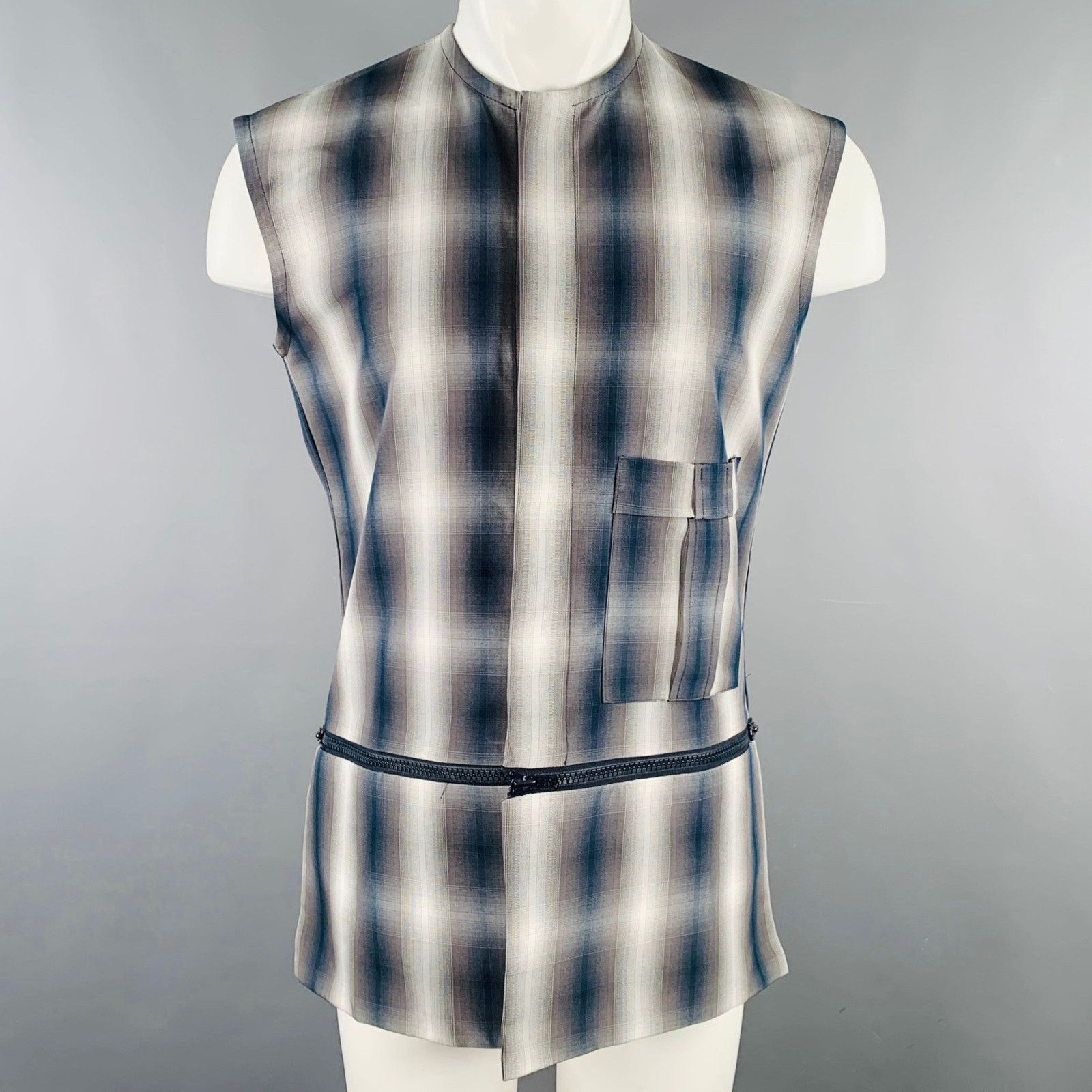 DELADA DELADA Size M Green Blue White Plaid Polyester Cotton Vest Size US M / EU 48-50 / 2 - 1 Thumbnail
