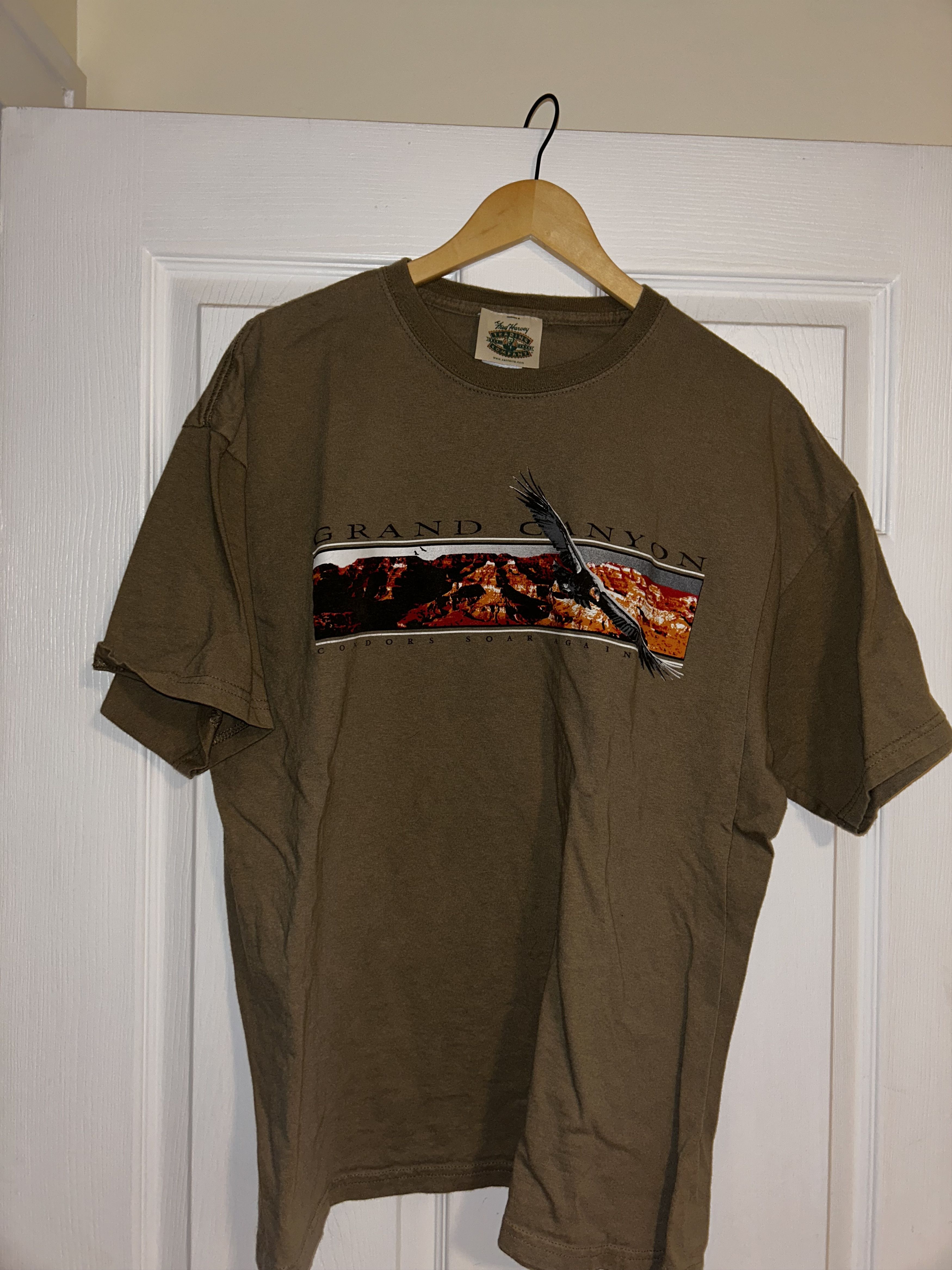 Vintage Vintage 90's Grand Canyon Tee Size US L / EU 52-54 / 3 - 1 Thumbnail