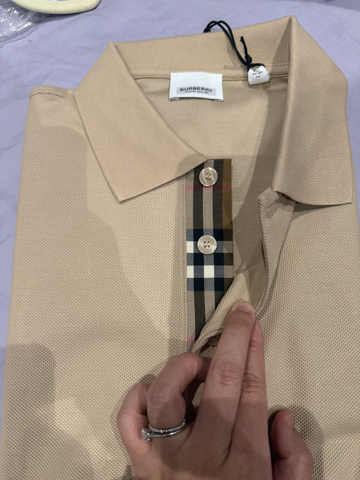 Burberry Burberry hartford men polo size small Size US S / EU 44-46 / 1 - 11 Thumbnail