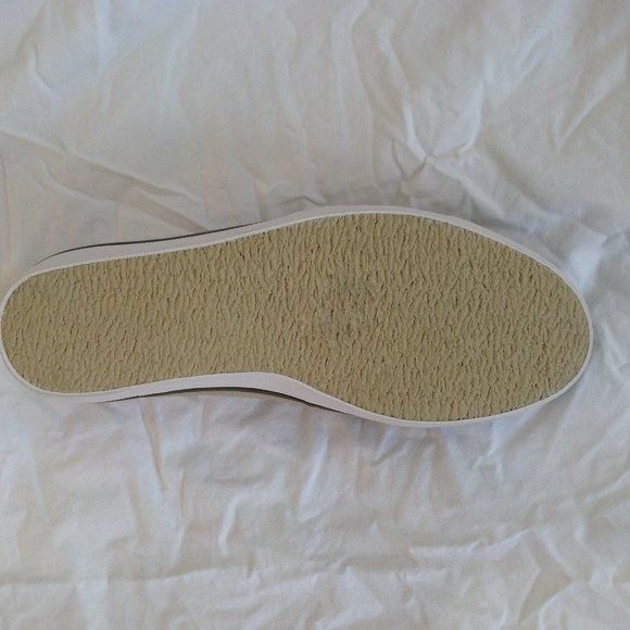 Puma NWOT Puma Snake Embossed Cap Toe Leather Suede Slip-on Sneak Size US 7 / IT 37 - 10 Thumbnail