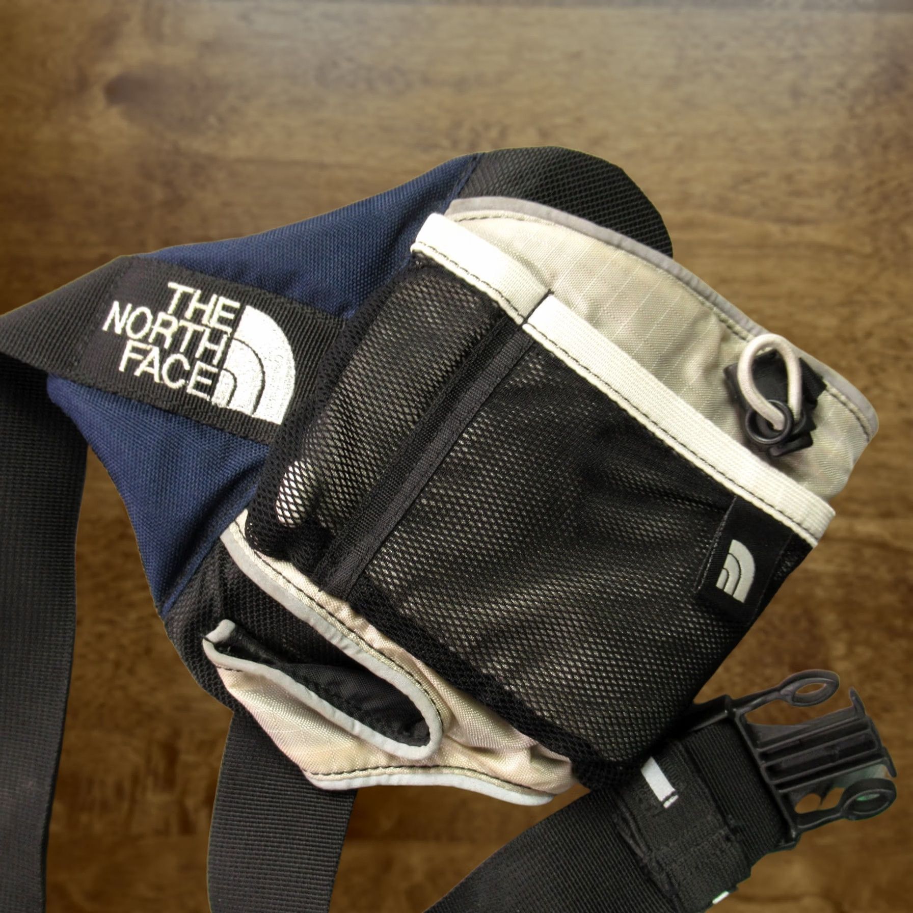 The North Face The North Face Small Crossbody Shoulder Bag Pouch Purple Black Outdoor Travel Size ONE SIZE - 1 Thumbnail