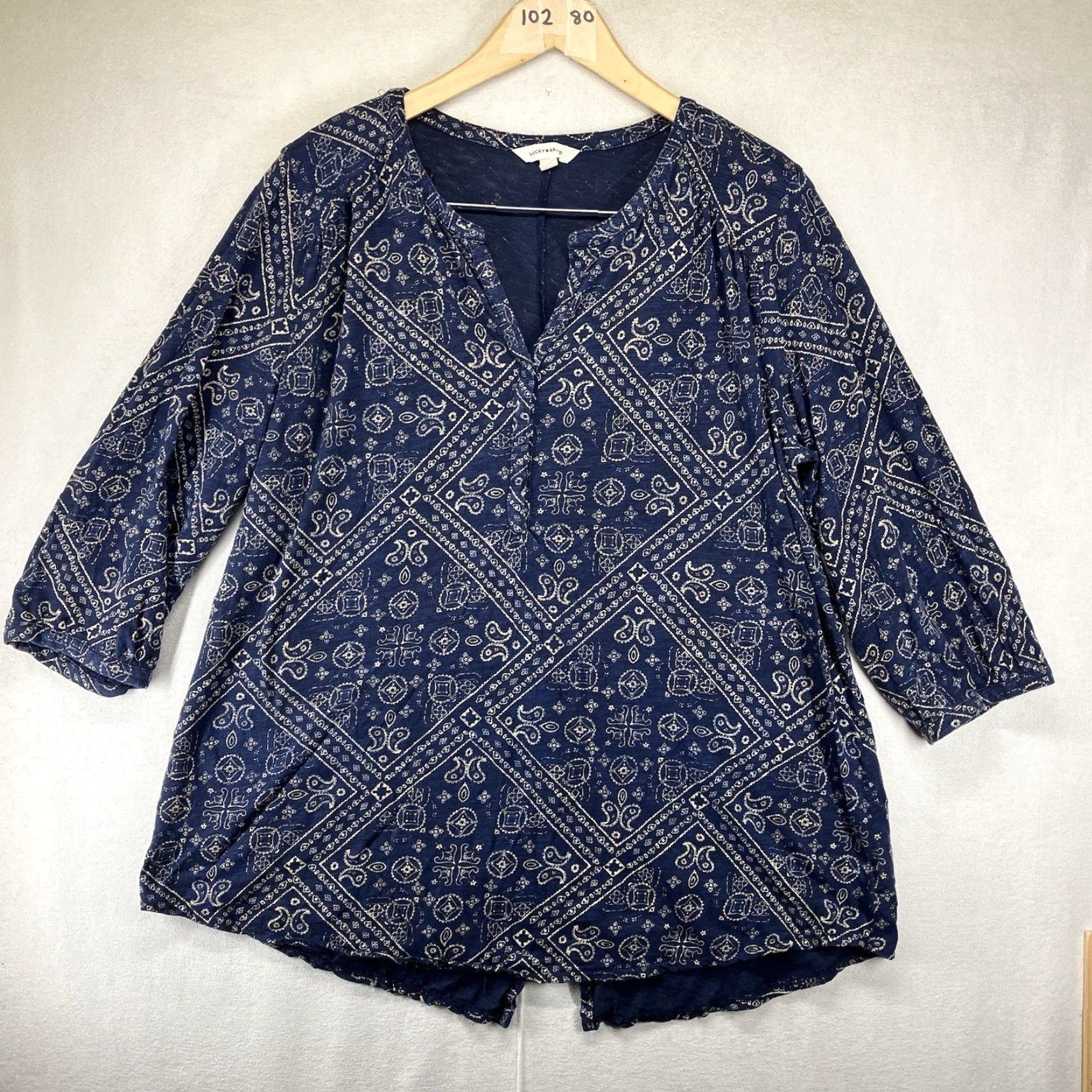 Lucky Brand VINTAGE? No. Lucky Brand Navy Tan Paisley Print 3/4 Sleeve Blouse Top Plus Size 1X Navy Tan Paisley Print Blouse Top 1X Plus Size Womens Blouse Pink? Size XL / US 12-14 / IT 48-50 - 2 Thumbnail