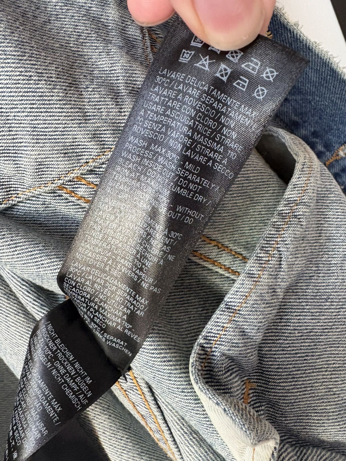 Balenciaga Balenciaga Destroyed Denim Jacket Size US XXL / EU 58 / 5 - 8 Thumbnail
