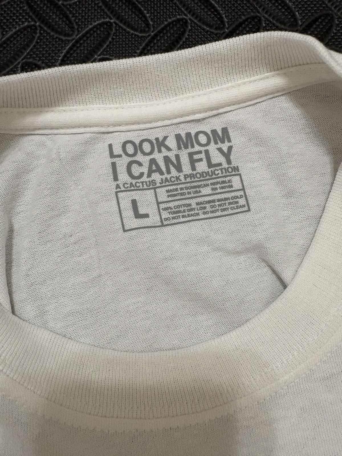 Travis Scott Look Mom I can fly Custom Tee Size US L / EU 52-54 / 3 - 4 Thumbnail