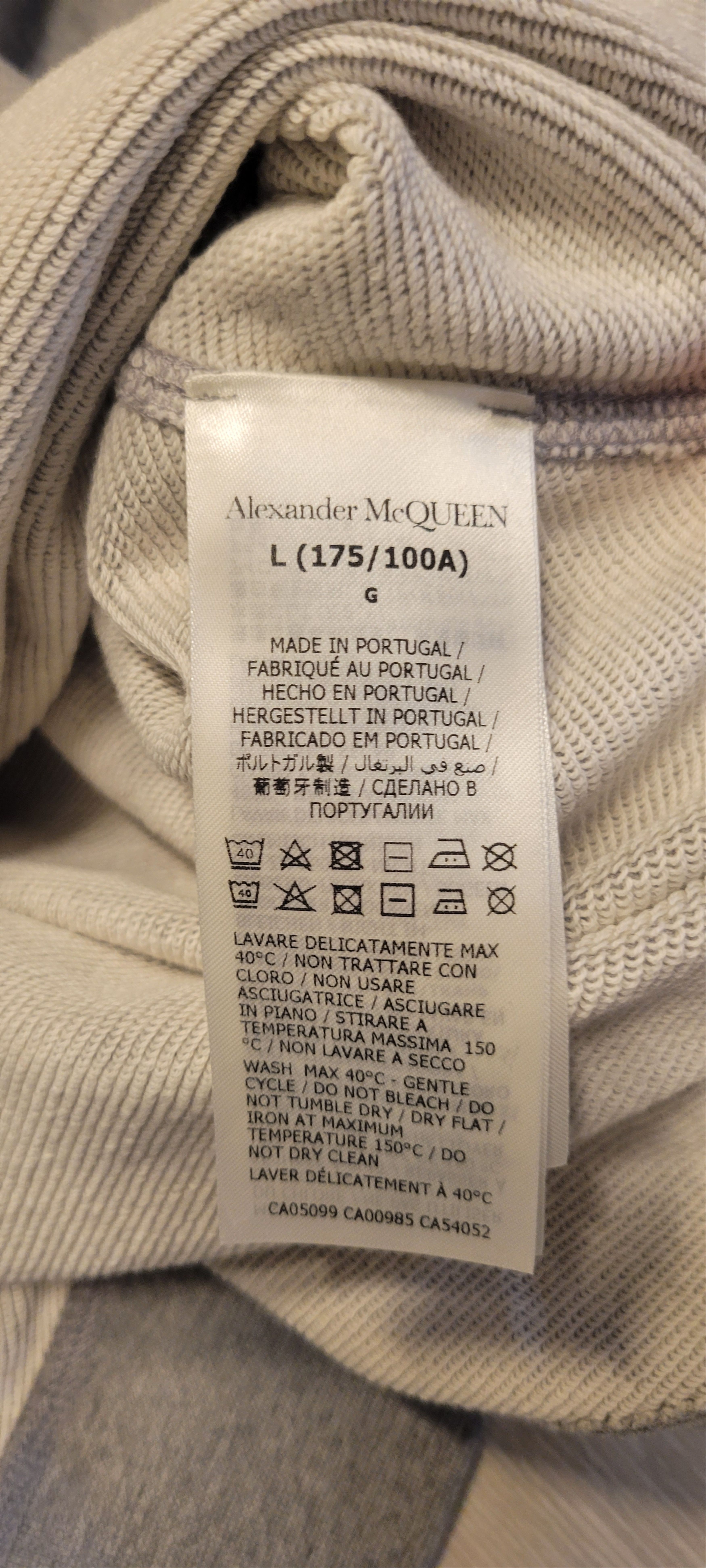 Alexander McQueen Logo Tape Crewneck Sweatshirt Size US L / EU 52-54 / 3 - 2 Thumbnail