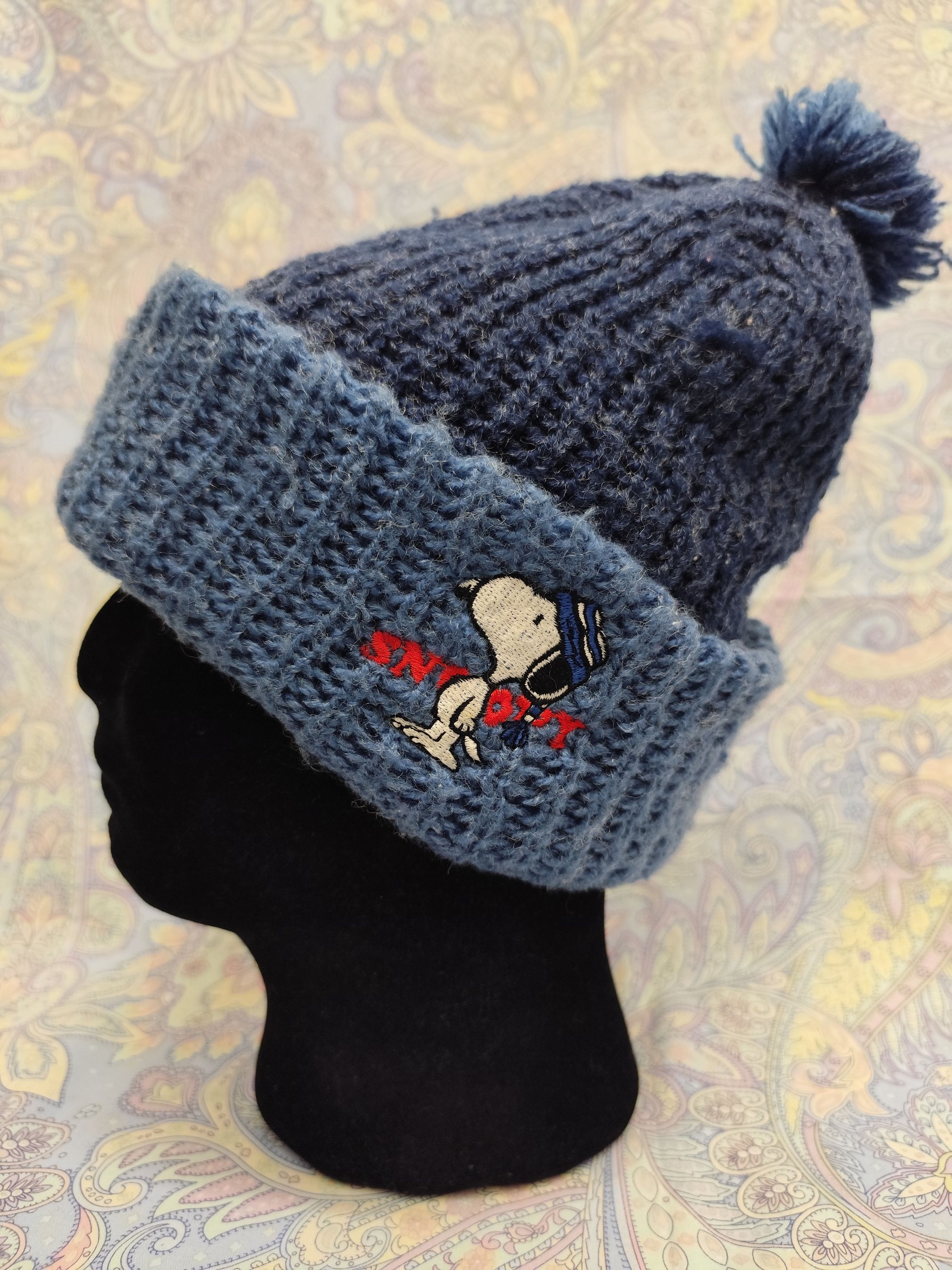 Peanuts Vintage Peanuts Snoopy Schulz Beanie with Pom Size ONE SIZE - 1 Thumbnail