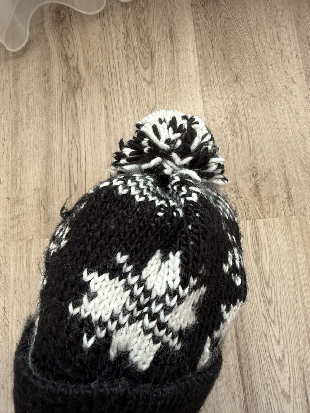 Moncler Moncler Logo Jacquard Pom Pom Hat Black White Wool Blend Size ONE SIZE - 10 Thumbnail