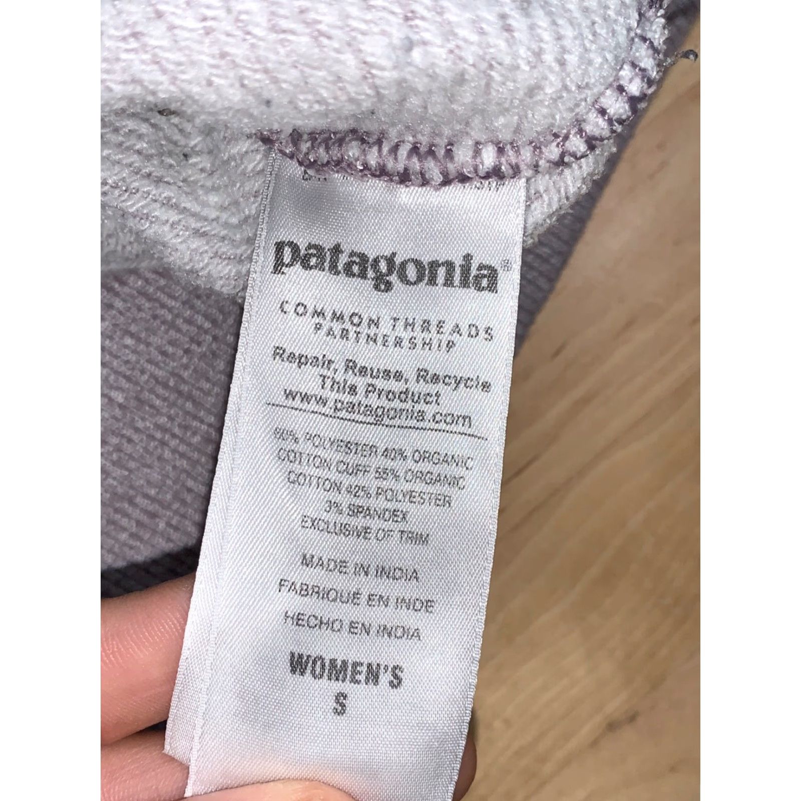 Patagonia Patagonia Jacket Womens S Lavender Zip Hooded Outdoor Casual Size S / US 4 / IT 40 - 5 Thumbnail