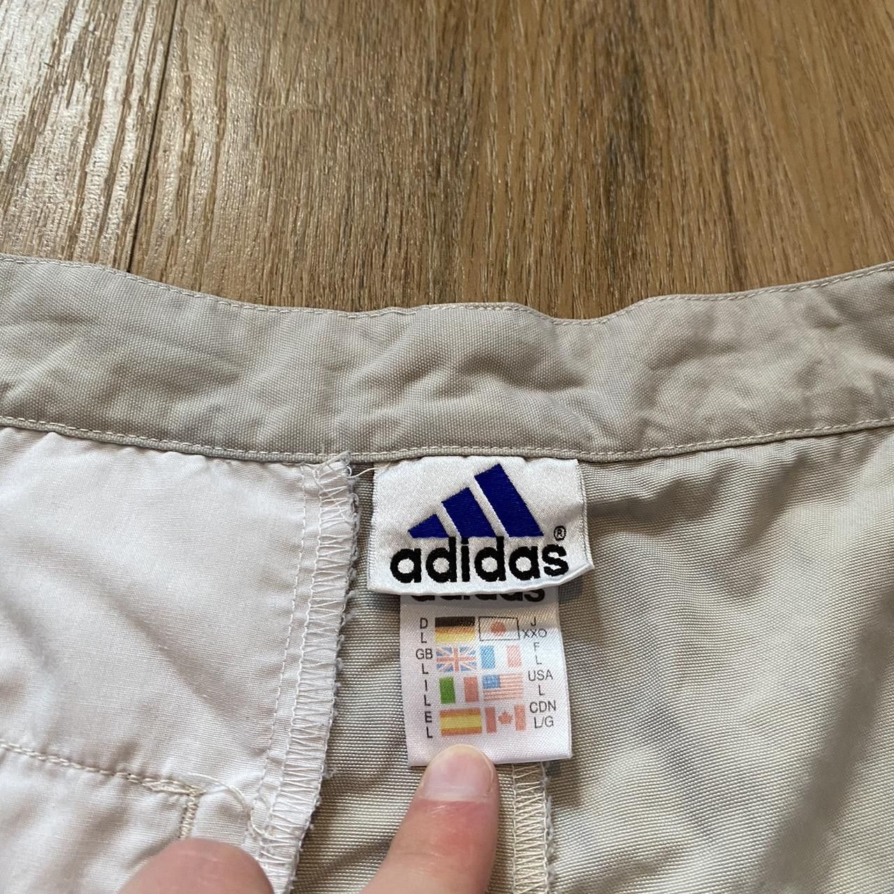 Adidas 90s Adidas Adventure Vintage y2k cream biker shorts Size US L / EU 52-54 / 3 - 4 Thumbnail