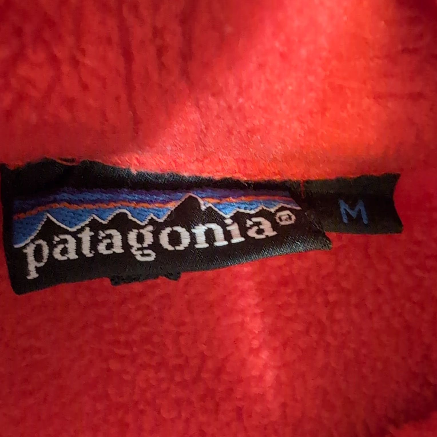 Patagonia VINTAGE Patagonia Logo Red Full Zip Fleece Jacket Women's M USA Size M / US 6-8 / IT 42-44 - 3 Thumbnail