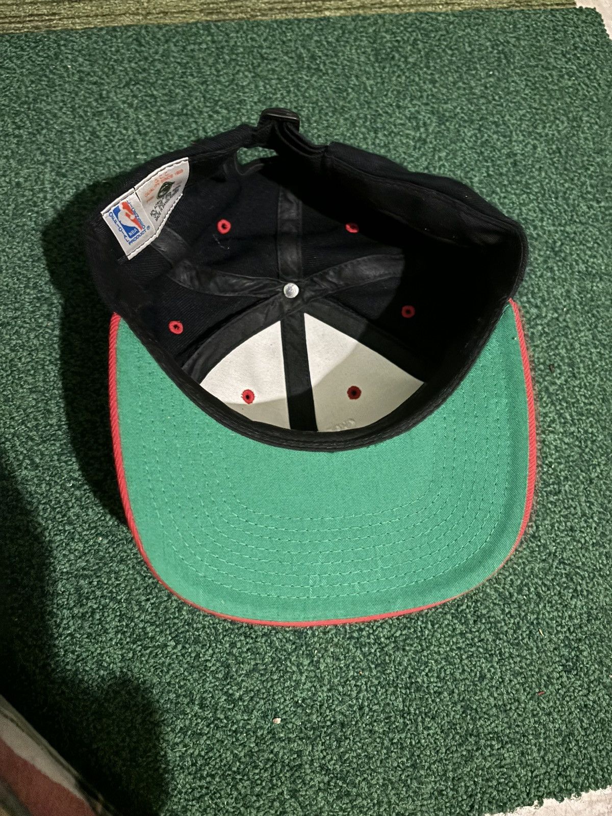 NBA Chicago Bulls Vintage NBA Embroidered G Cap Wool Strapback Size ONE SIZE - 5 Thumbnail