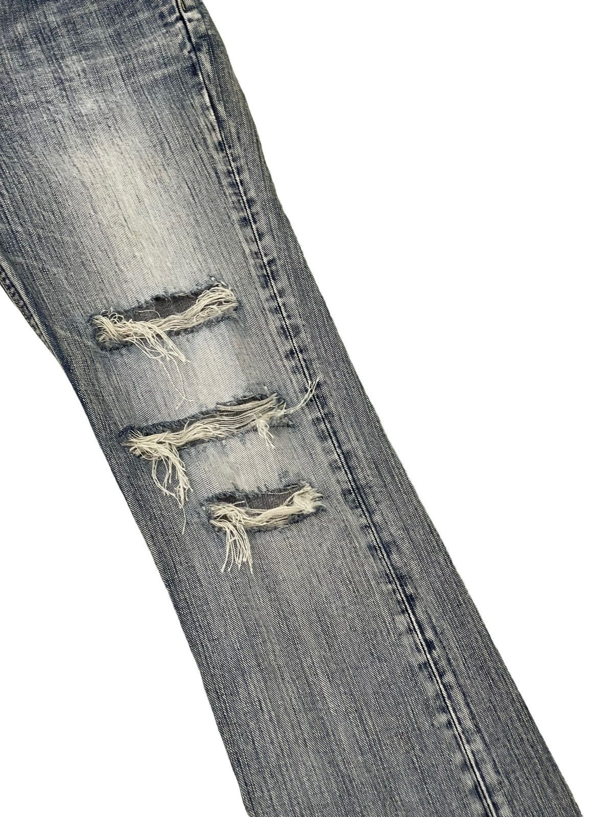Lee Flare Jeans Lee Japan Faded Distress Low Rise Boot Cut 7🟦2 Size US 28 / EU 44 - 7 Thumbnail