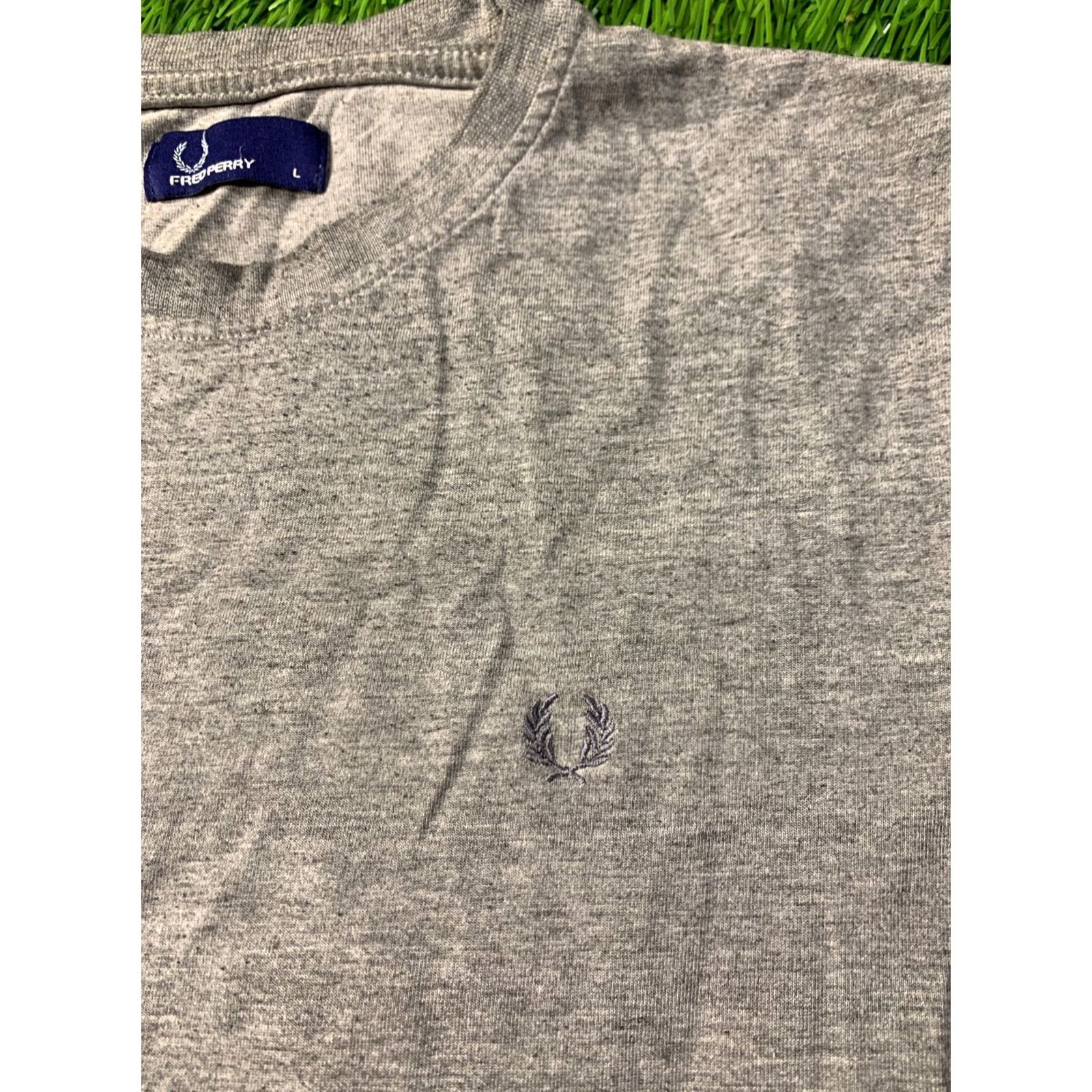 Fred Perry Nike Fred Perry Shirt Mens T-Shirt Jersey Cotton Size L Gray Short Sleeve Crew Neck Basic Shirt Regular Fit Vintage No Size US L / EU 52-54 / 3 - 3 Thumbnail
