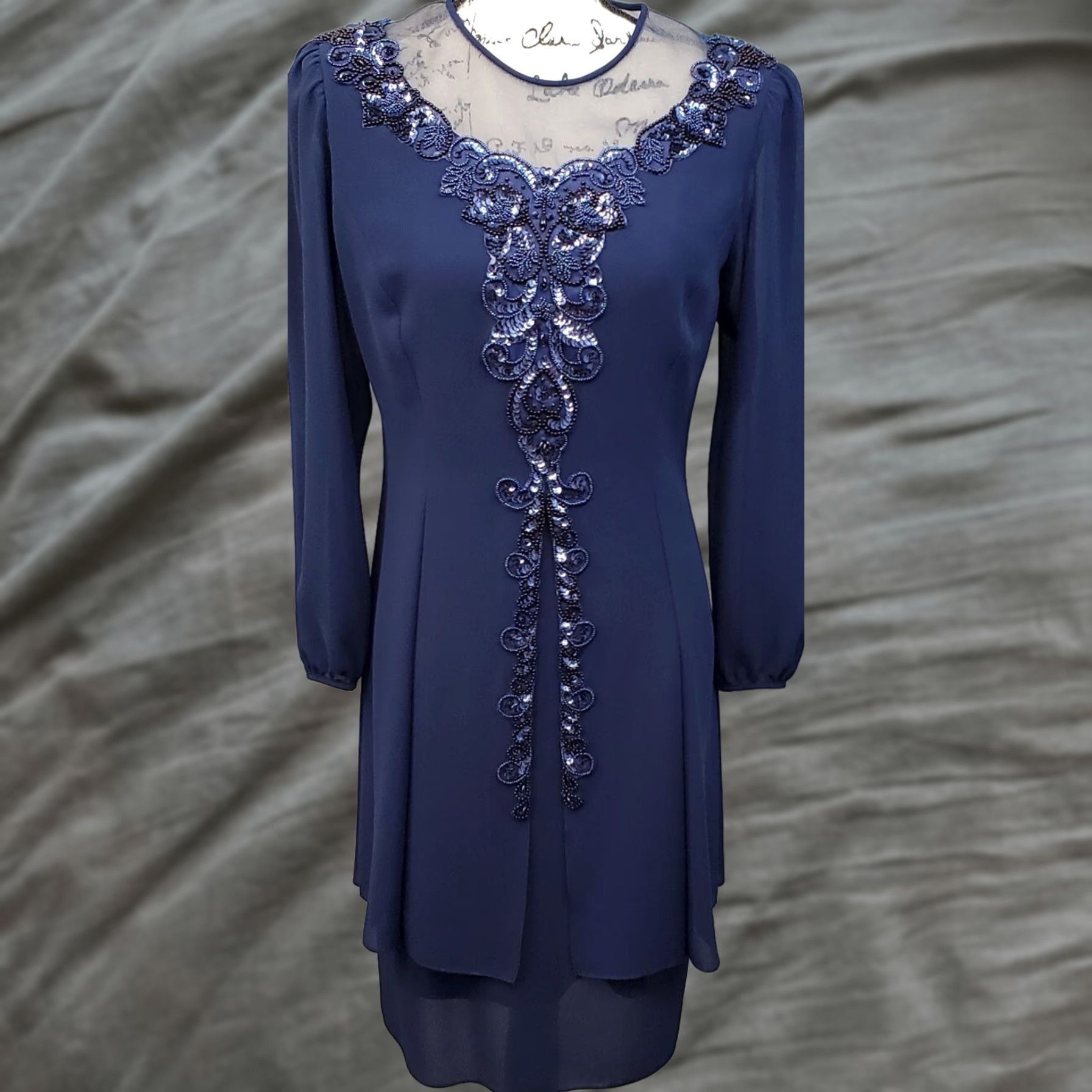 Vintage Ursula Dress Womens 6P Navy Beaded Embellished Shoulder Pads Back Zip Midi Dress Size M / US 6-8 / IT 42-44 - 1 Thumbnail
