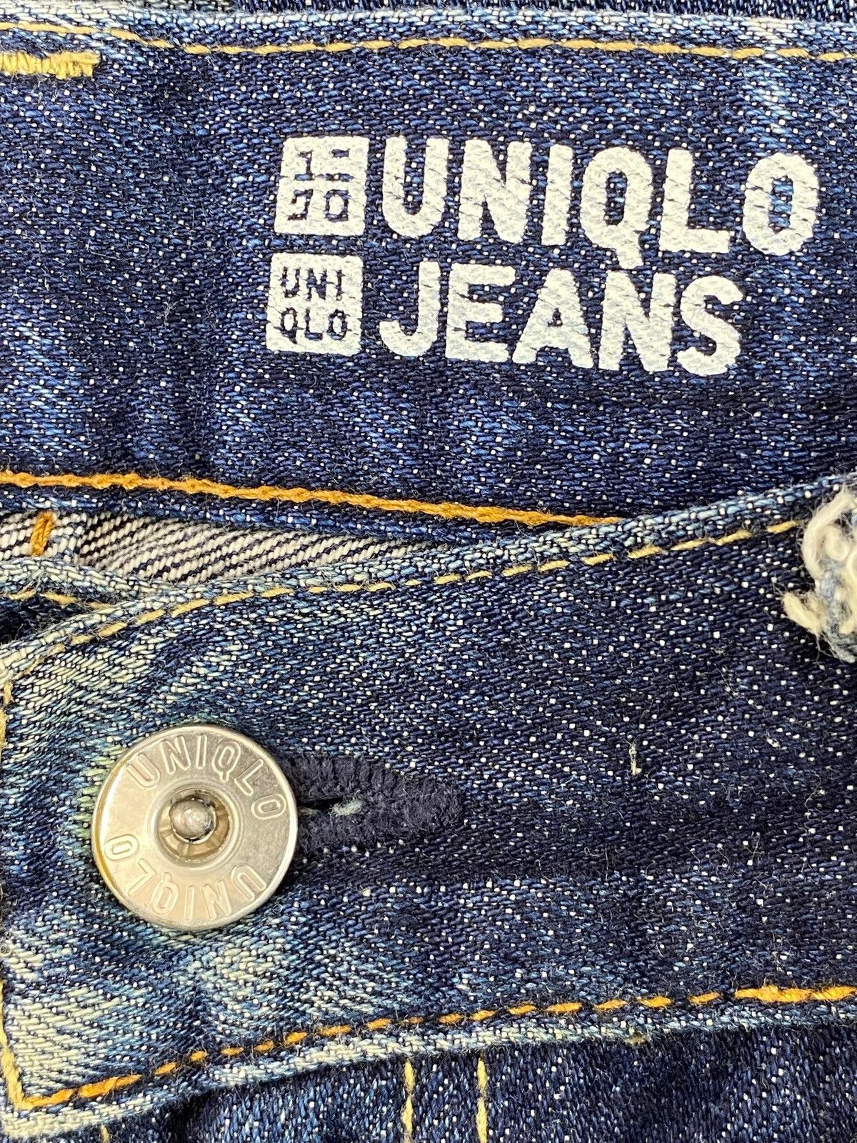Uniqlo Uniqlo X Selvage Whiskers Style Straight Cut Jean Size US 33 - 11 Thumbnail
