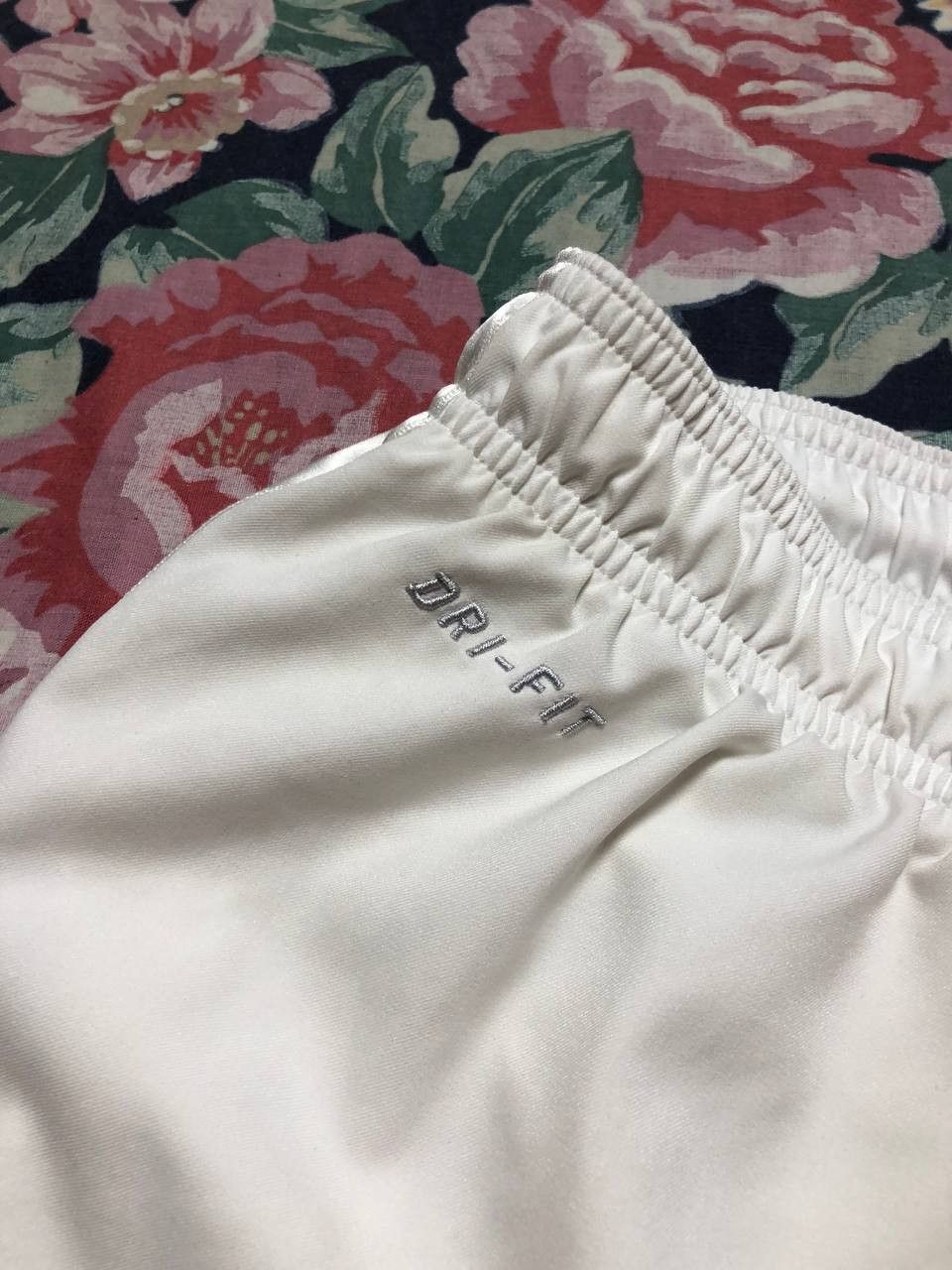 Nike Nike Shorts Size US 36 / EU 52 - 12 Thumbnail