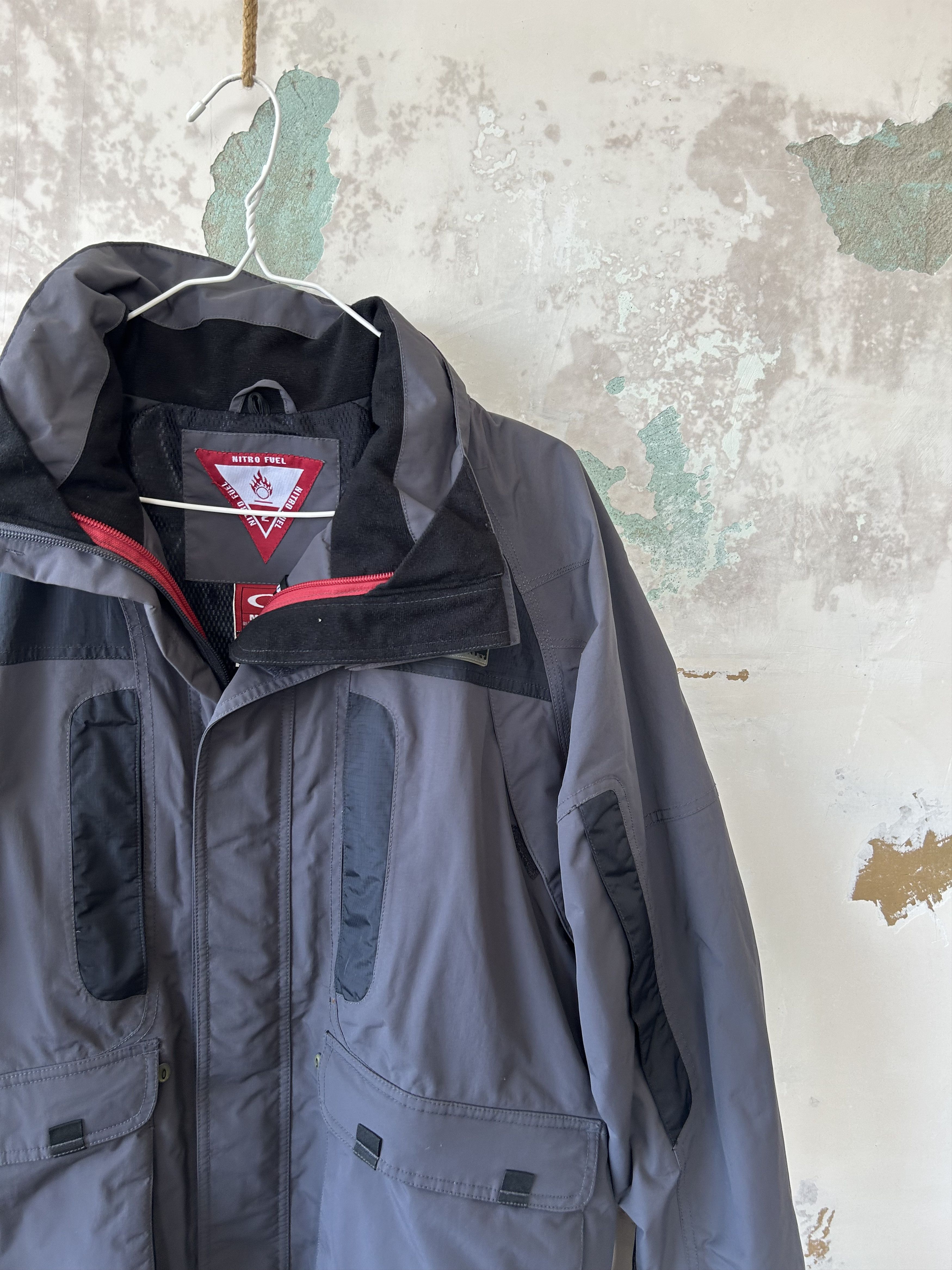Oakley Vintage Oakley jacket gorpcore Size US M / EU 48-50 / 2 - 4 Thumbnail