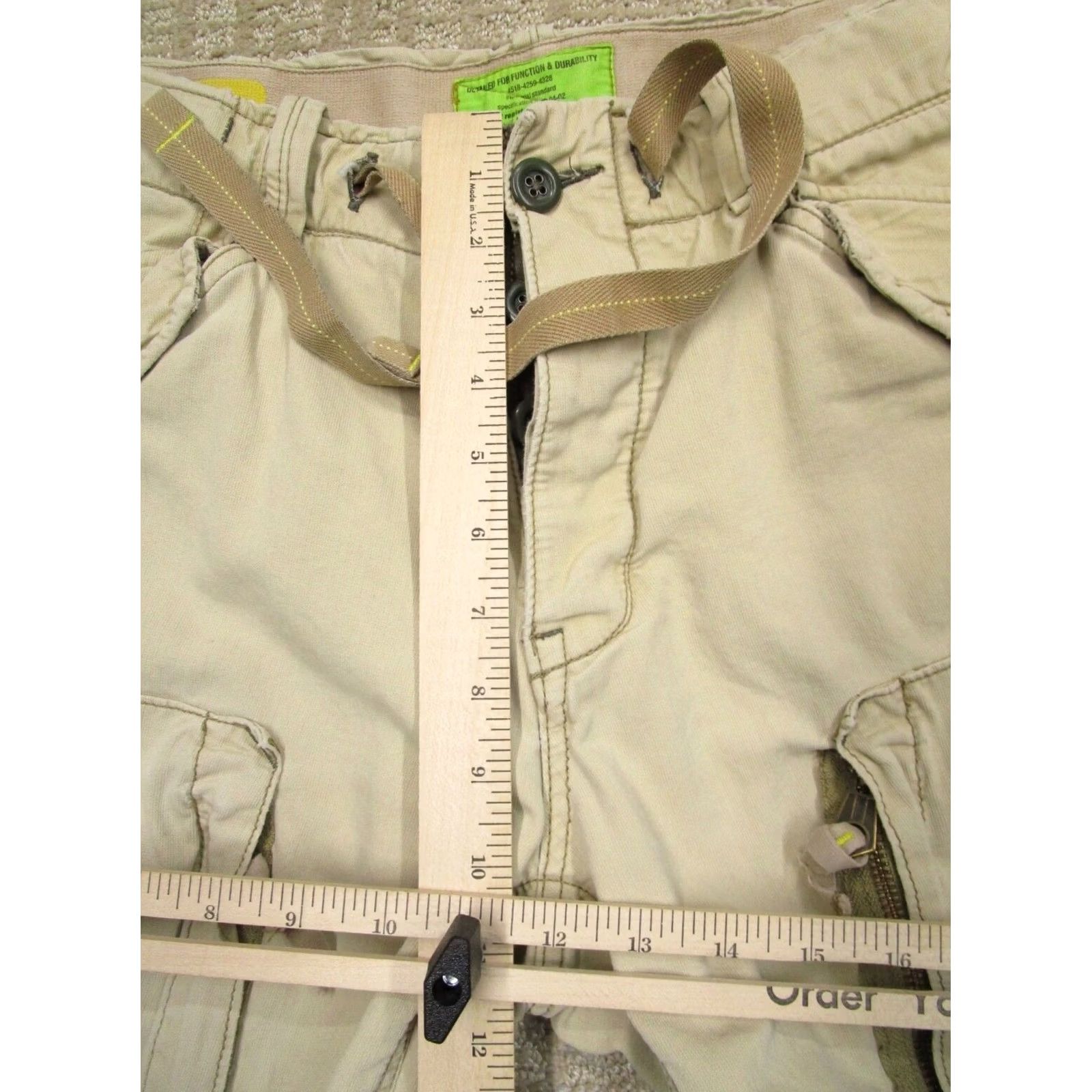 Gap VINTAGE Gap Shorts Men 32 Beige Cargo Military Field Utility Heavyweight Y2K 00s Mens Size US 32 / EU 48 - 4 Thumbnail
