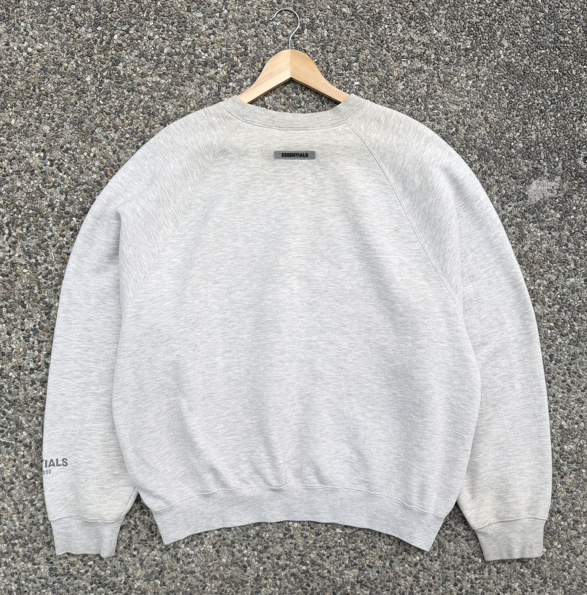Essentials Fear of God Essentials Baggy Crewneck Size US M / EU 48-50 / 2 - 2 Thumbnail