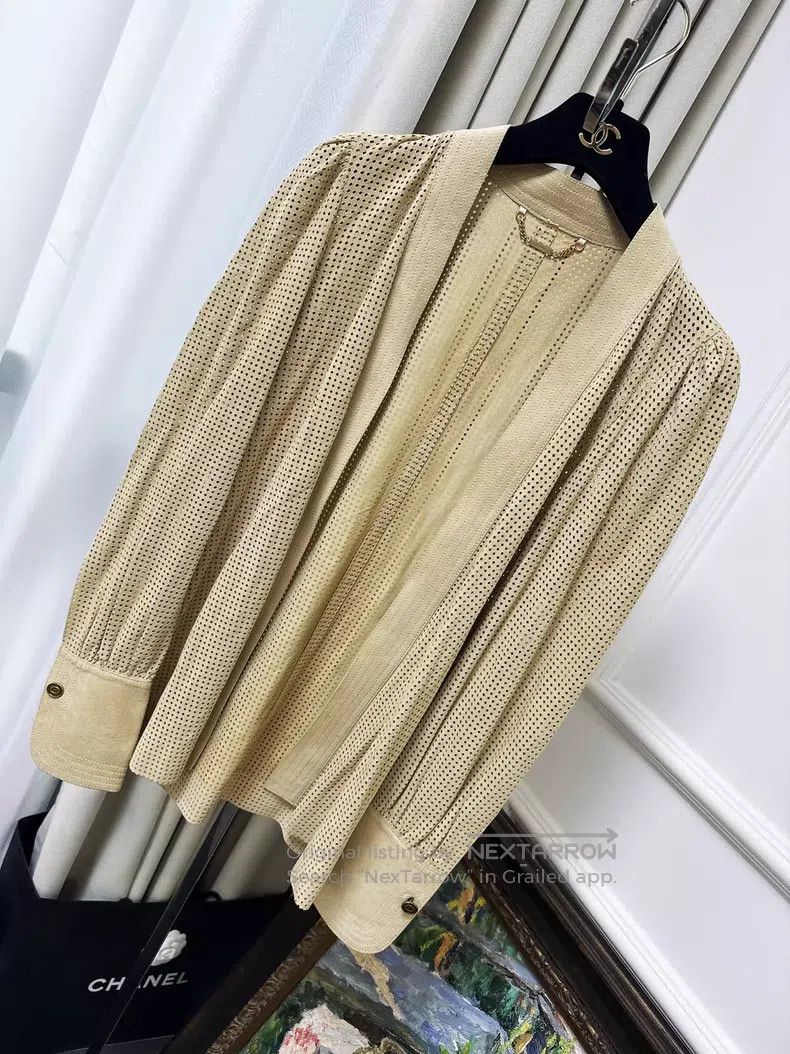 Fendi Fendi Light beige suede open-front cardigan jacket Size XXS / US 00 / IT 34 - 1 Thumbnail