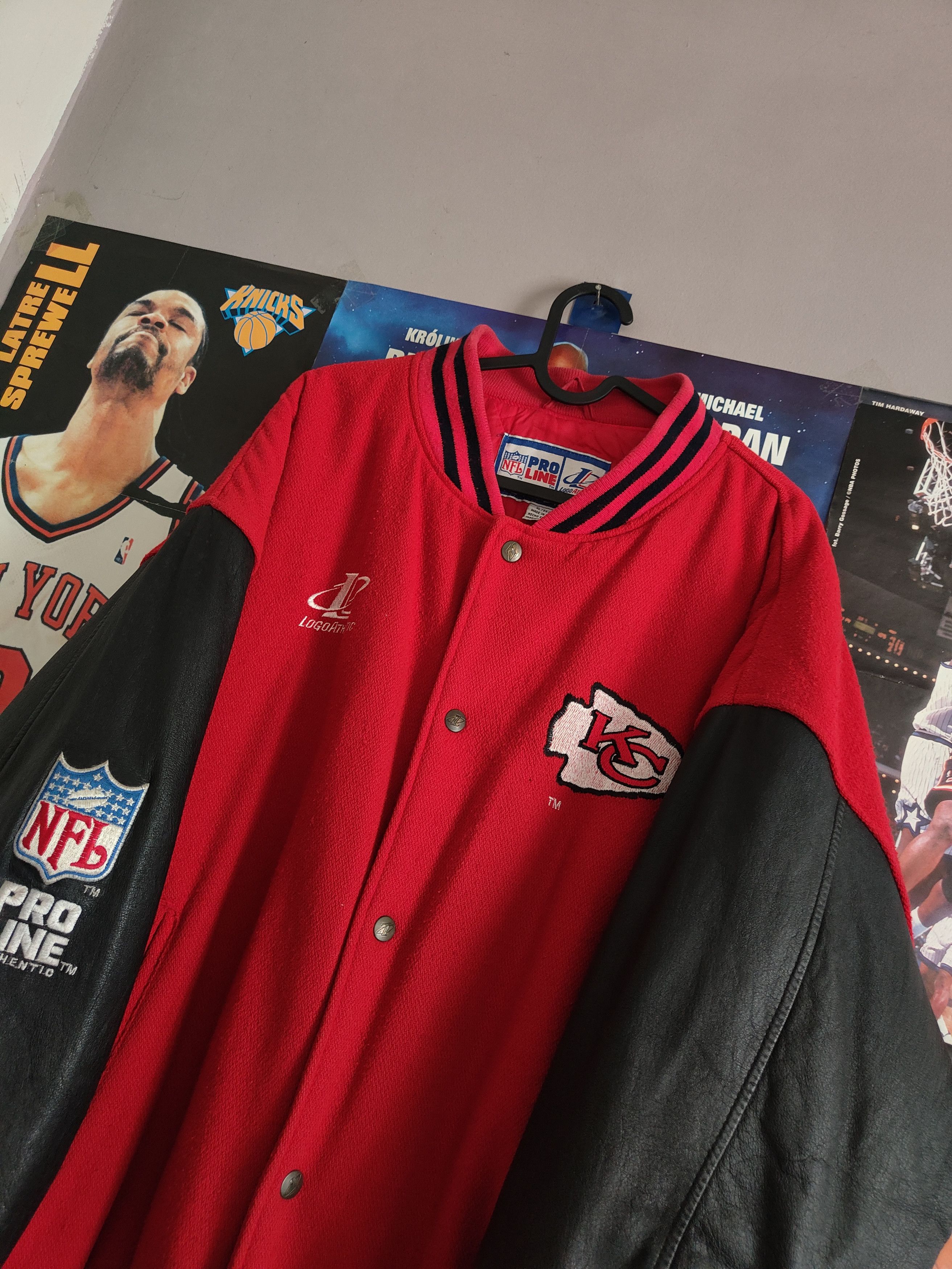 Logo Athletic 90s Vintage NFL Pro Line Kansas City Chiefs Varsity Jacket Size US XL / EU 56 / 4 - 2 Thumbnail