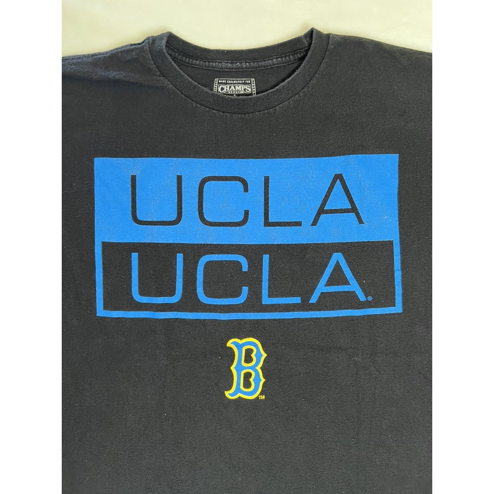 Other Vintage UCLA Bruins T-Shirt Size Large Black Champs Sports Y Size US XL / EU 56 / 4 - 2 Thumbnail