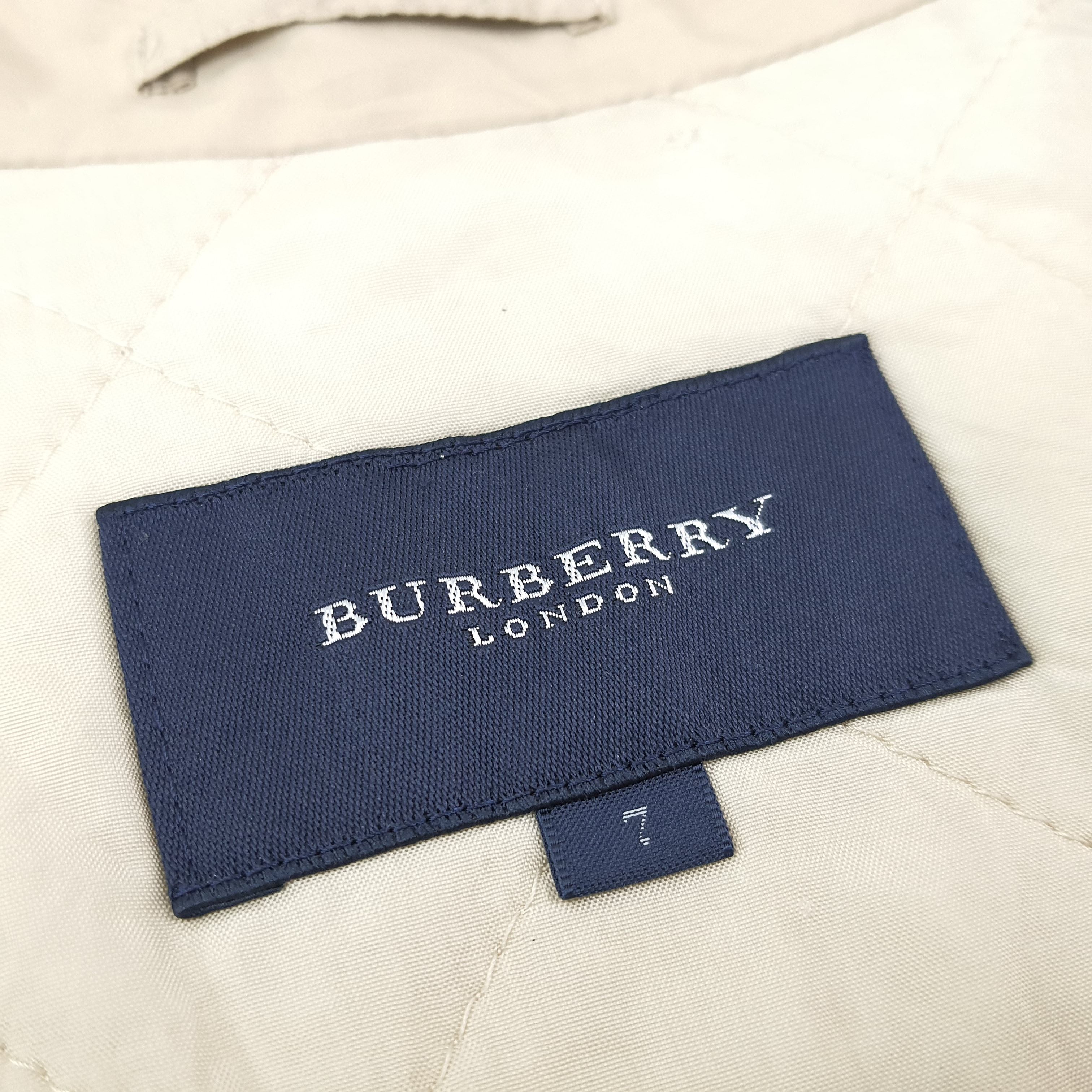 Burberry Vintage Burberry London Jacket C253N25 Size US S / EU 44-46 / 1 - 4 Thumbnail