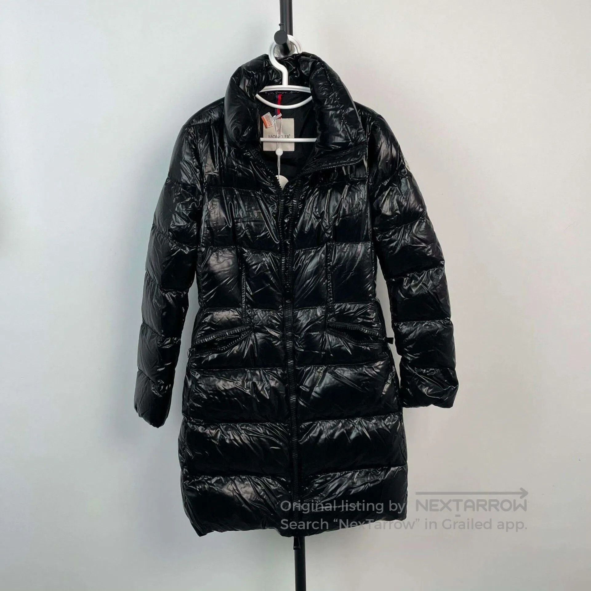 Moncler Moncler Black Mid. Size M / US 6-8 / IT 42-44 - 1 Thumbnail