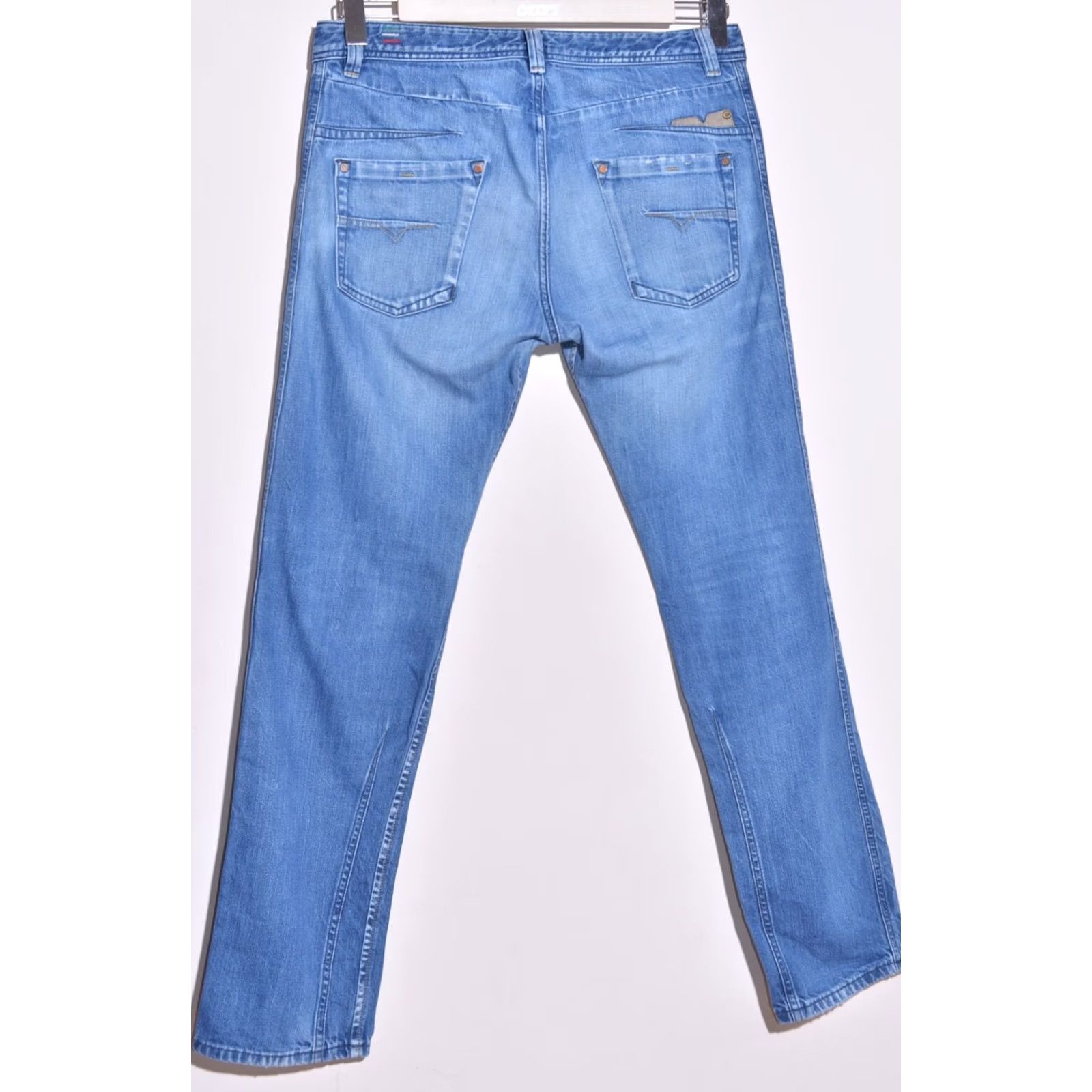 Diesel DIESEL Darron Jeans Blue Regular Slim Tapered Size W33 L32 Wash 008MZ Mens Jeans Size US 33 - 4 Thumbnail