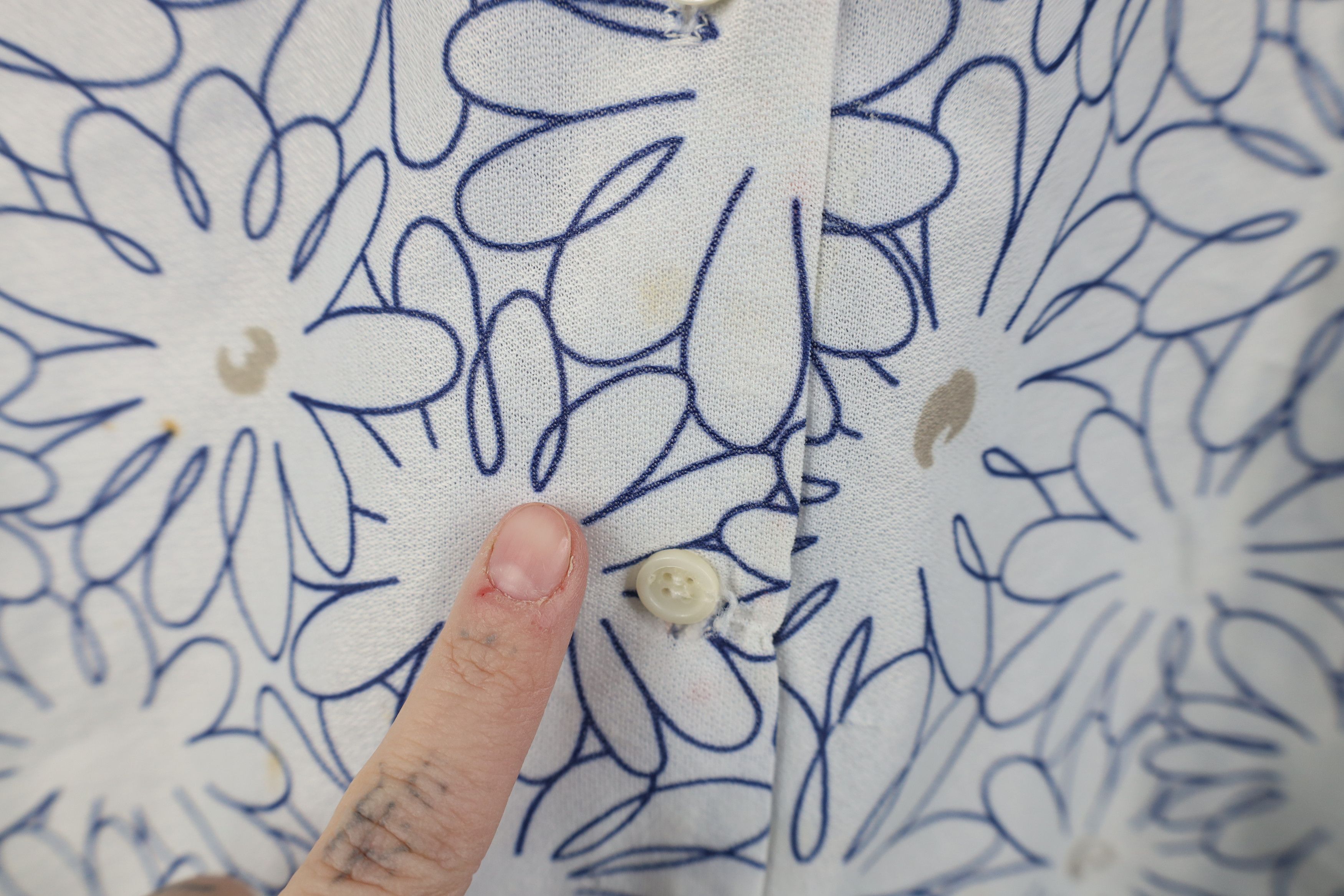 Vintage Vintage 70s Mid Century Modern MCM Knit Button Shirt USA Size L / US 10 / IT 46 - 4 Thumbnail