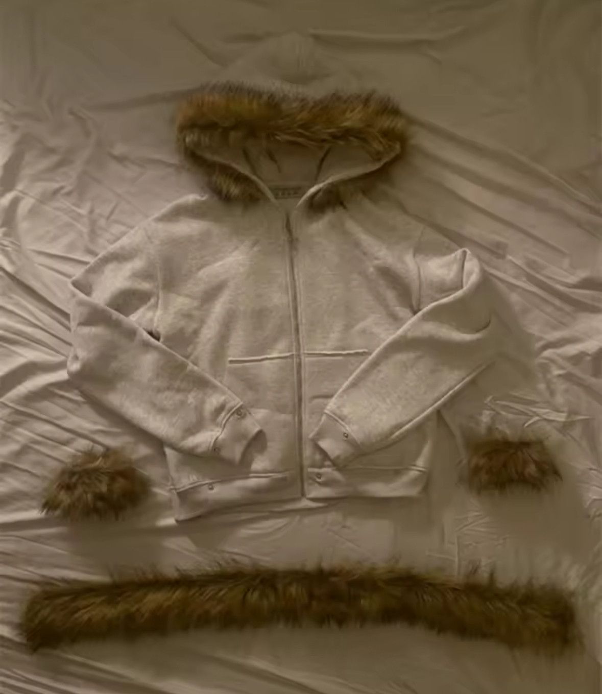 Other Fashion Punk Y2K Goth Grunge Removable Faux Fur Hoodies Size US M / EU 48-50 / 2 - 1 Thumbnail