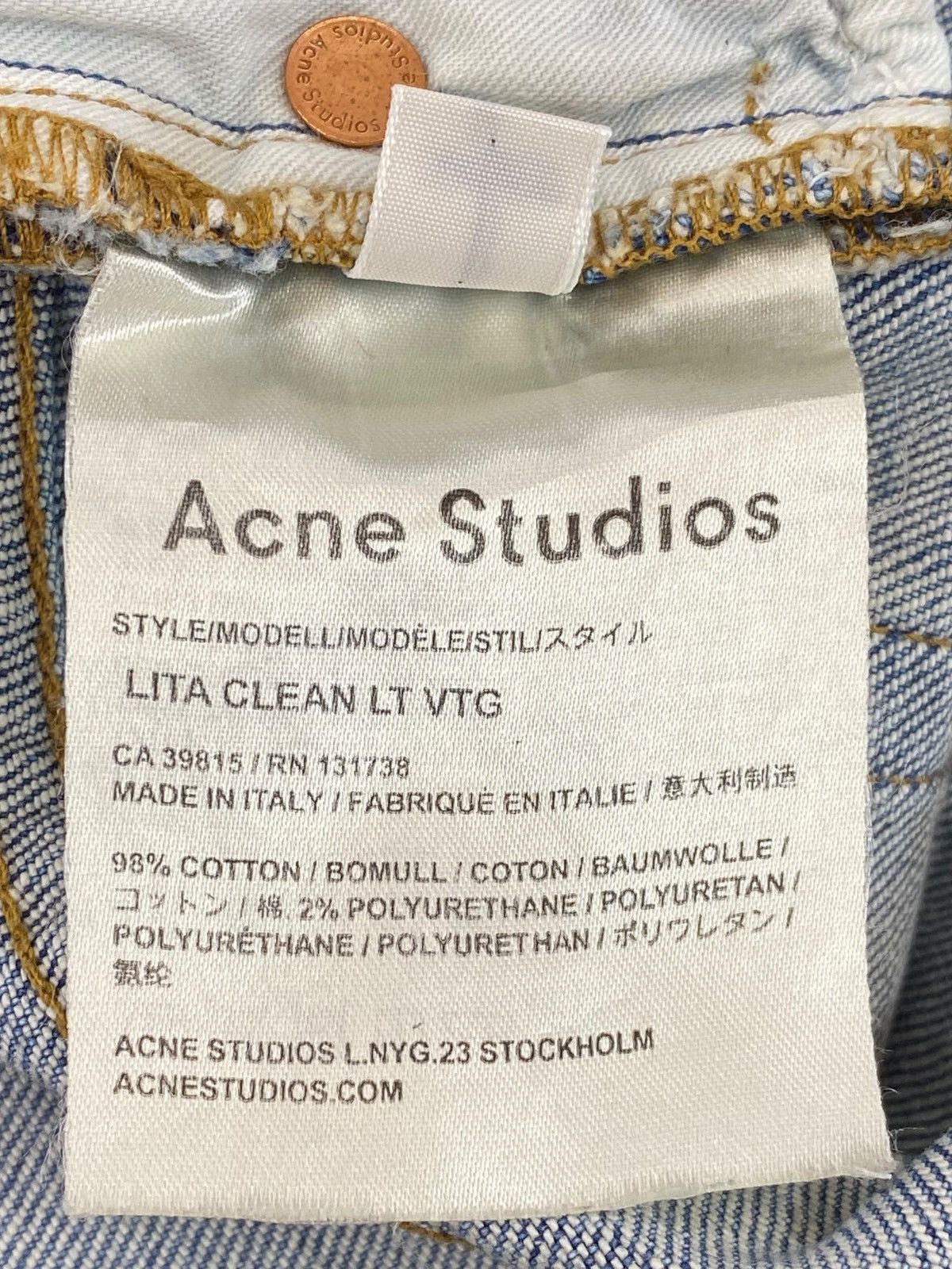 Acne Studios Acne Studios Light Wash Style Boot Cut Jeans Size US 26 / EU 42 - 11 Thumbnail