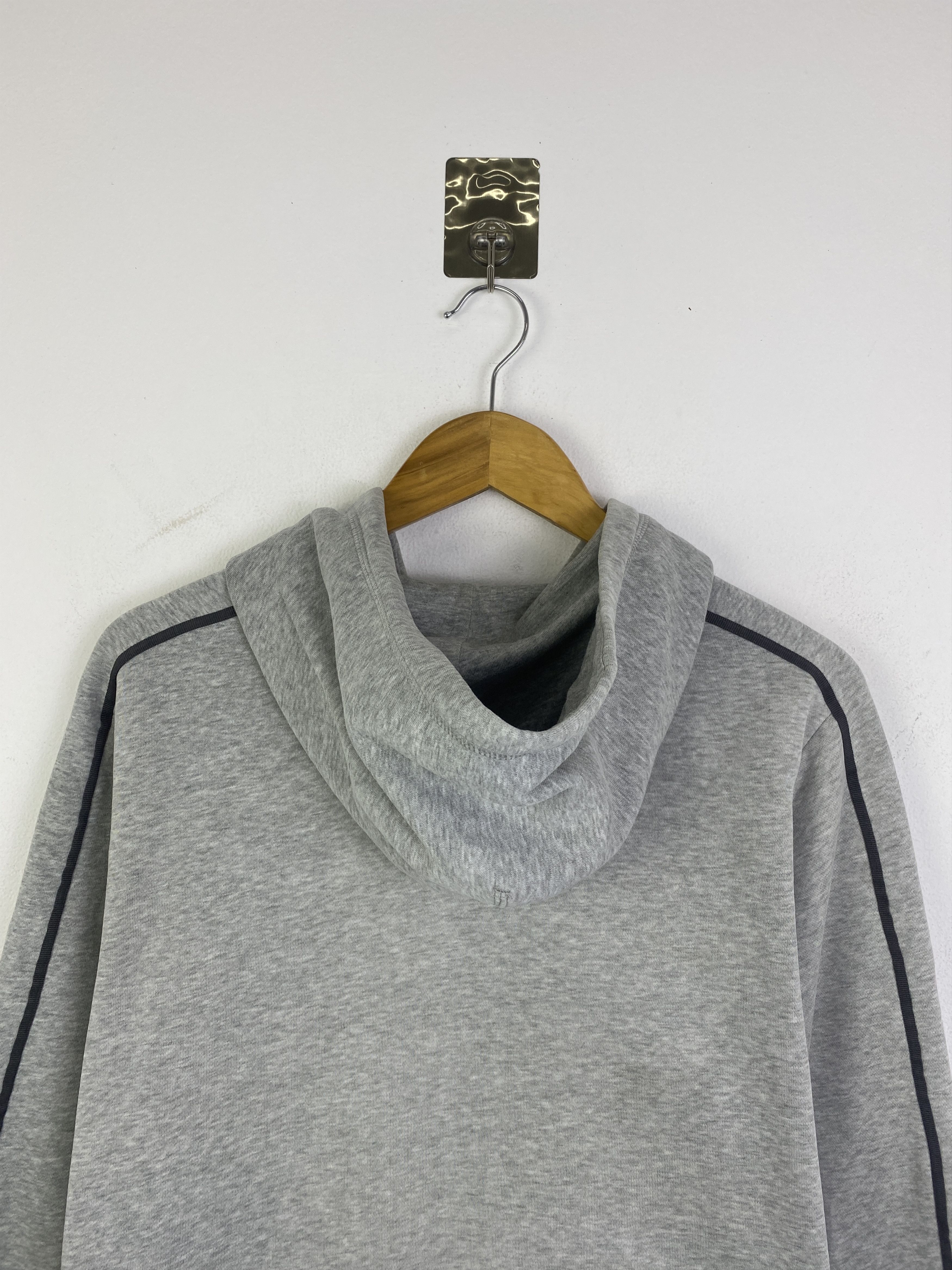 Nike Vintage Nike Zipper Up Hoodie Sweater SH0316 Size US M / EU 48-50 / 2 - 4 Thumbnail
