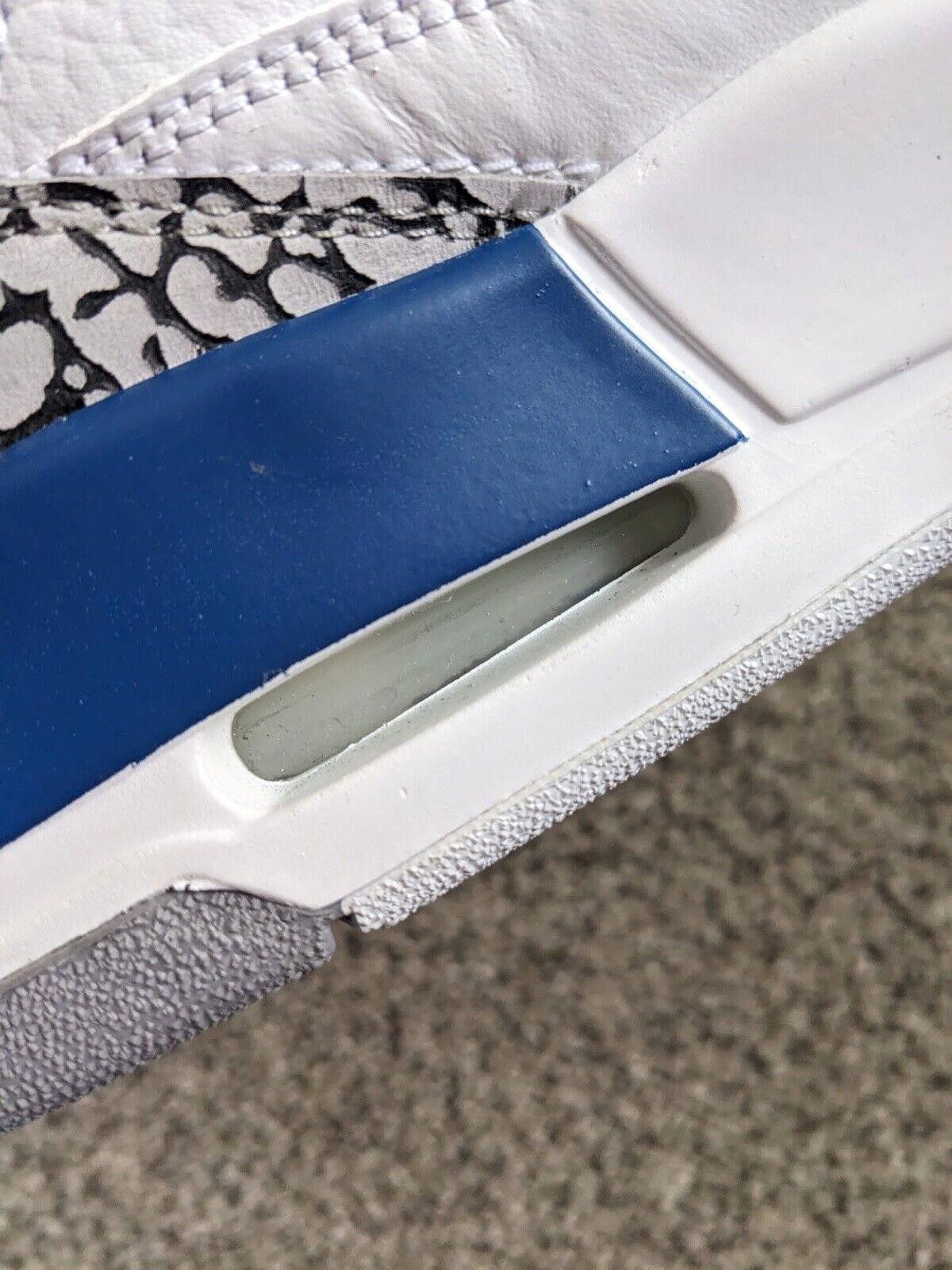 Jordan Brand 2011 Nike Air Jordan 3 III Retro OG True Blue 136064 104 Size US 10.5 / EU 43-44 - 7 Thumbnail