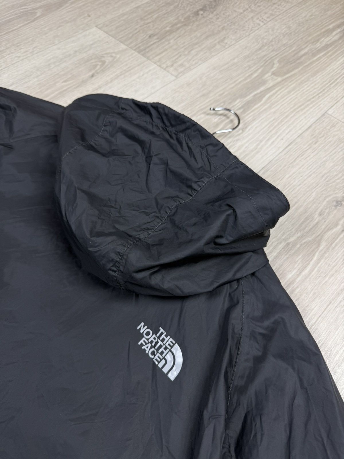 The North Face The North Face Flyweight Jacket Windbreaker Size L Size US L / EU 52-54 / 3 - 10 Thumbnail