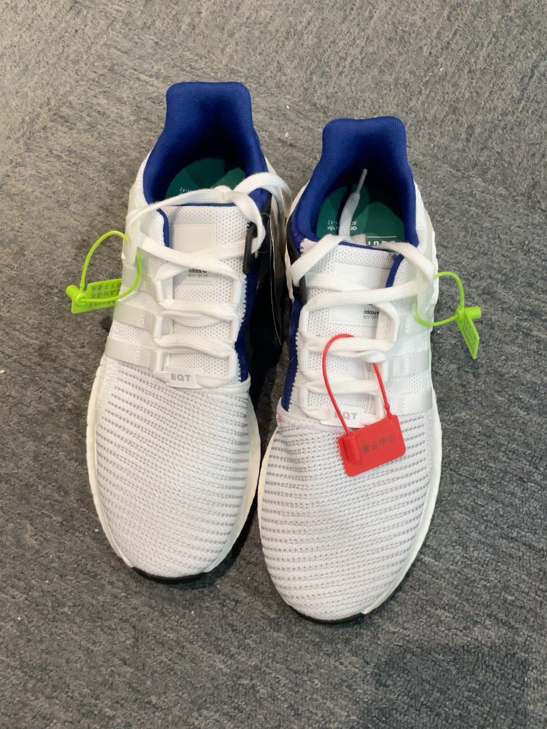 Adidas Adidas Lowtop Sneakers 10.5 Men Size US 10.5 / EU 43-44 - 1 Thumbnail