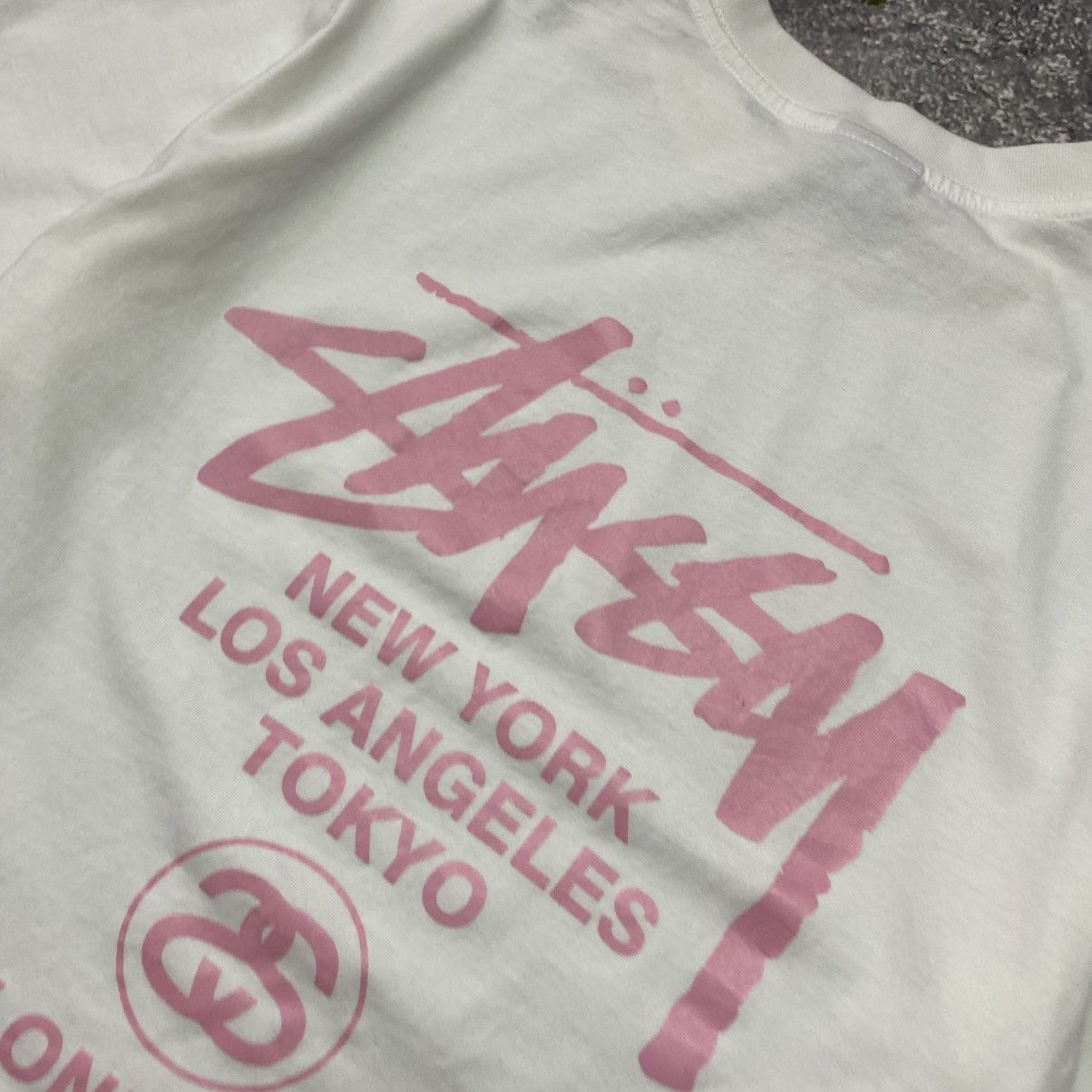Stussy Mens Stussy Big Logo Luxury designer y2k opium tee size L Size US L / EU 52-54 / 3 - 3 Thumbnail