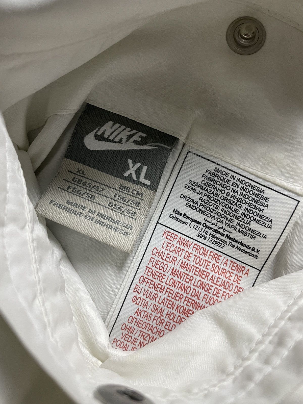 Nike NIKE 00s Reversible Retro Vintage Nylon Track Top Jacket Size US L / EU 52-54 / 3 - 10 Thumbnail
