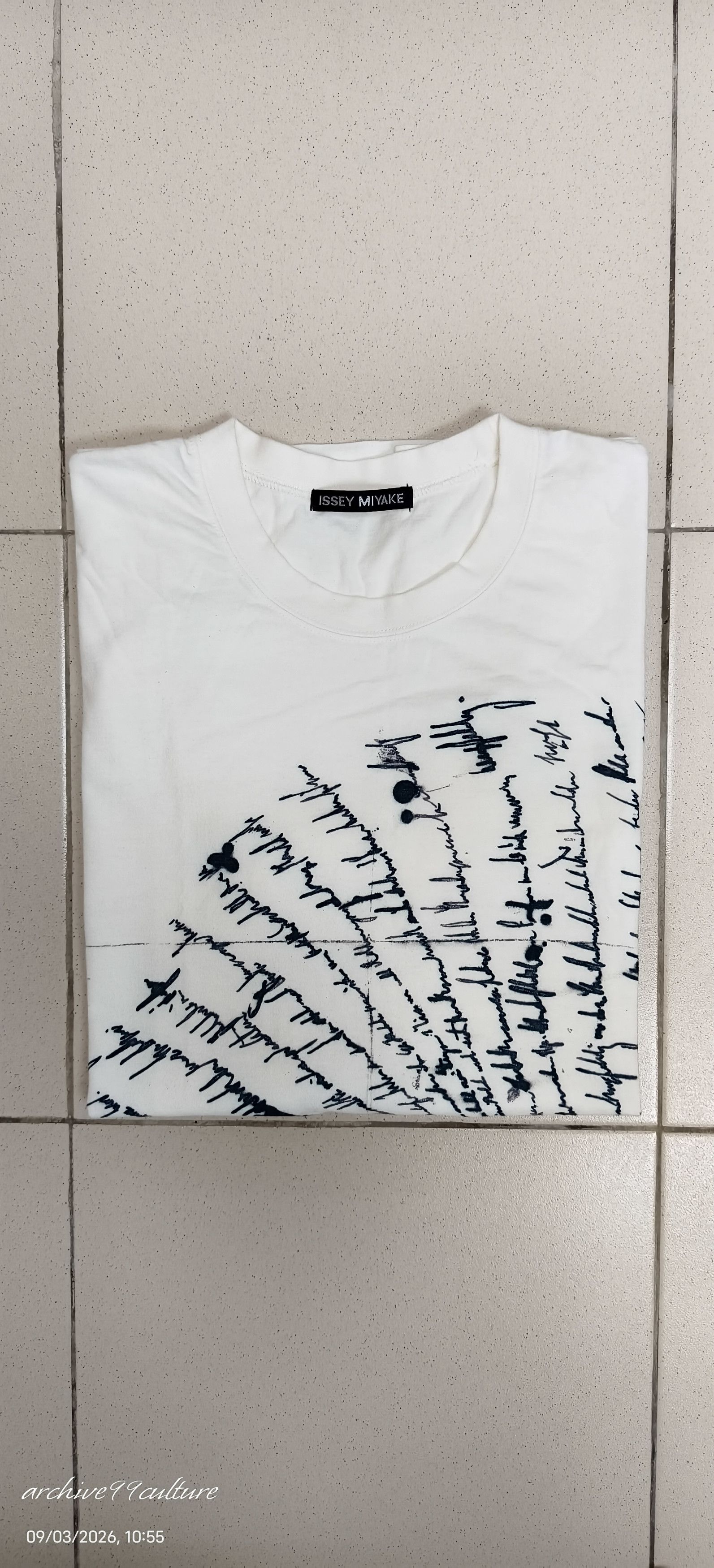 Issey Miyake ISSEY MIYAKE "Handwritten Script" Graphic Pocket Tee Archive Size US M / EU 48-50 / 2 - 9 Thumbnail