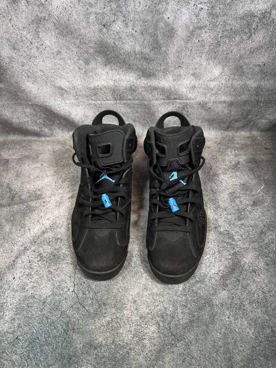 Jordan Brand Size 10.5 | Jordan 6 UNC With Box | Pre-Owned Size US 10.5 / EU 43-44 - 2 Thumbnail