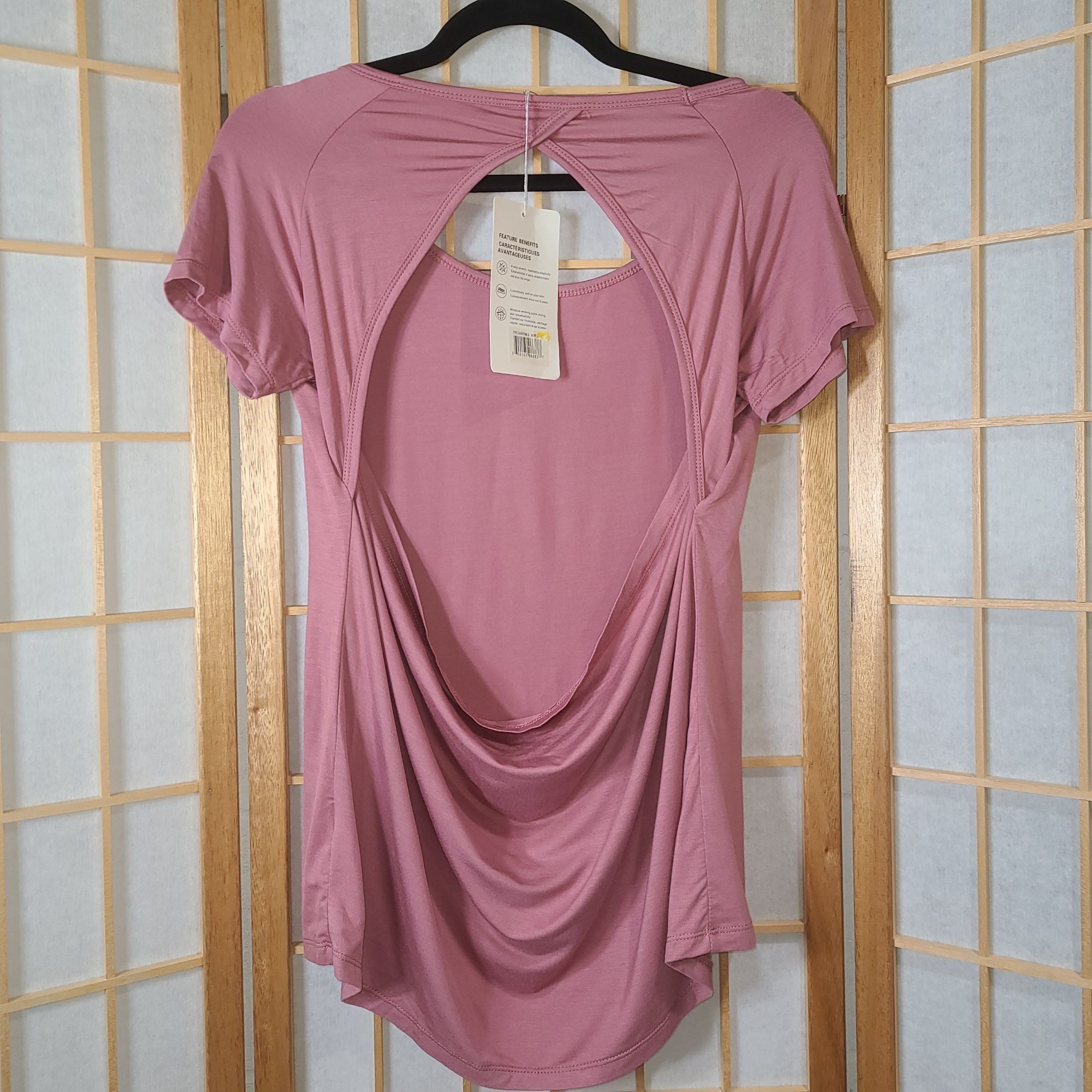 Other NWT The Free Yoga Sm Open Back Top Size S / US 4 / IT 40 - 5 Thumbnail