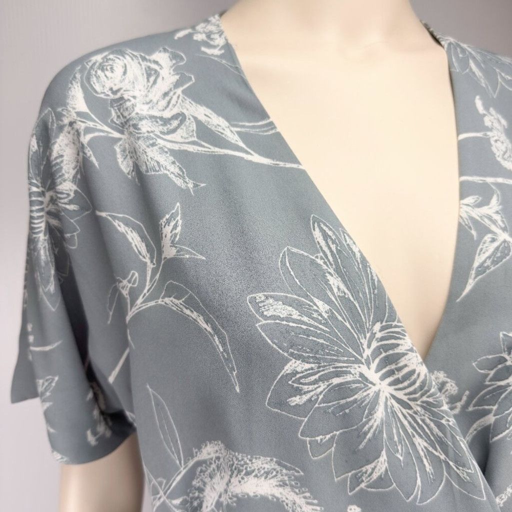 Other BABATON Wallace Wrap Baby Blue-Grey White Mini Dress Size M Size M / US 6-8 / IT 42-44 - 2 Thumbnail