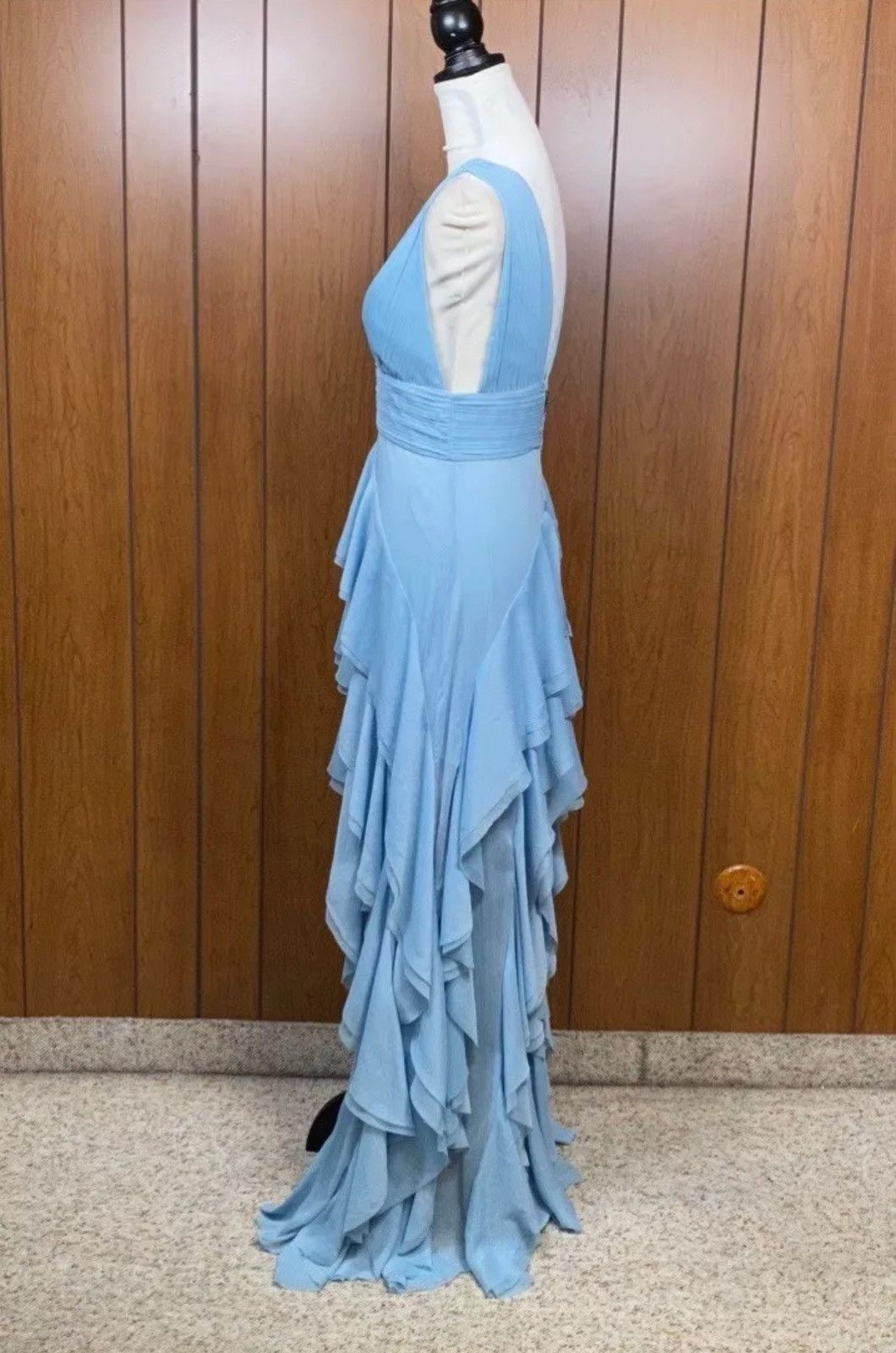 Alice + Olivia Alice + Olivia Asymmetric Ruffled Maxi Dress size 4 Size S / US 4 / IT 40 - 9 Thumbnail